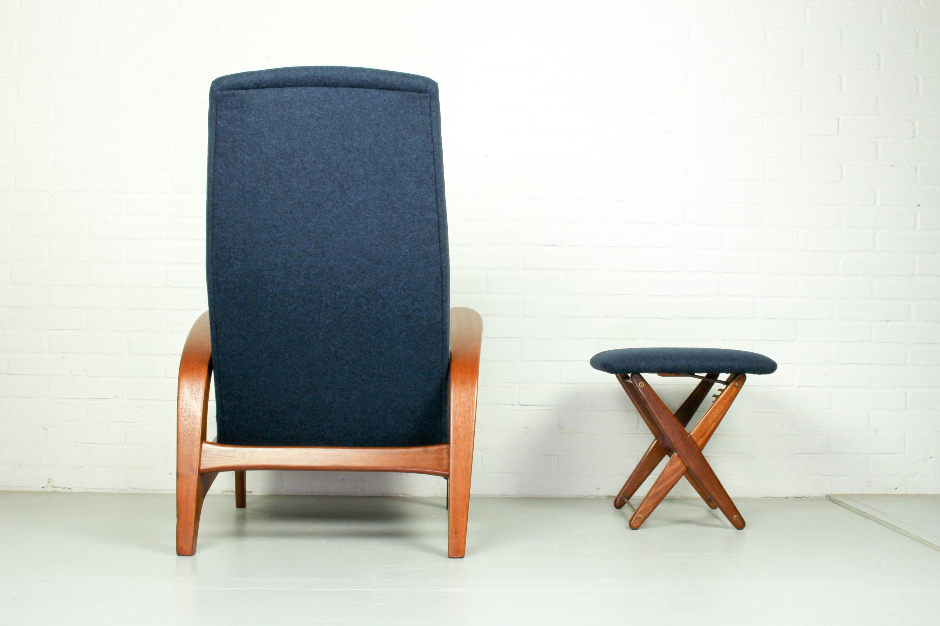 Mid-Century Modern Rock n Rest Lounge Chair and Foot Stool by Gimson & Slater, circa 1960