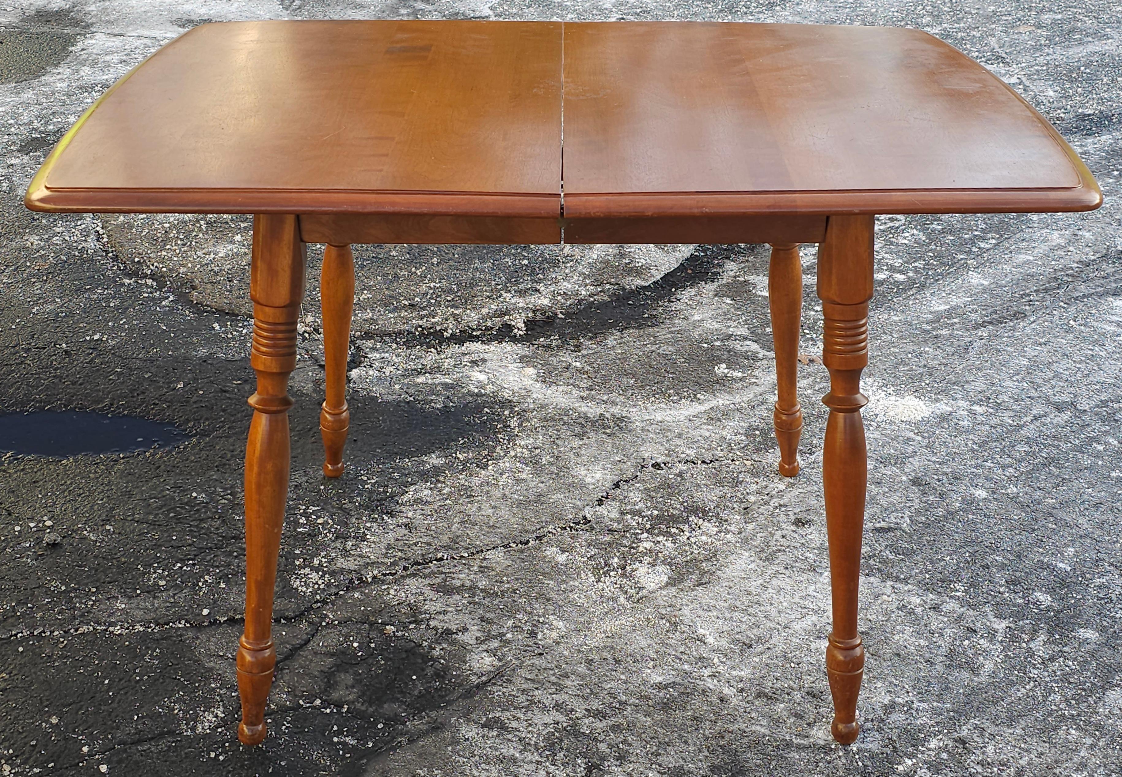 Mesa de desayuno extensible Rockport American Classical Heirloom Arce en venta 1