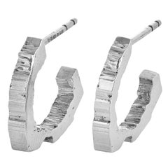 Pendientes de aro Trigonal RockStars de oro blanco de comercio justo de 18 quilates