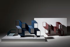 Anrichte in Felsenform aus lackiertem Metall, blau