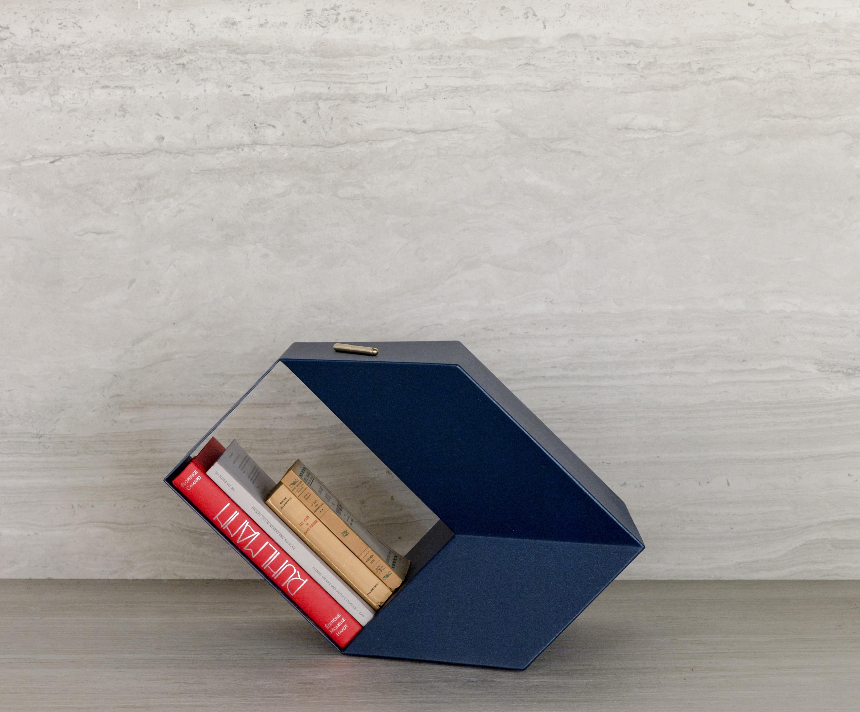 Rocky Side Side Table Painted Metal - Blue For Sale 15