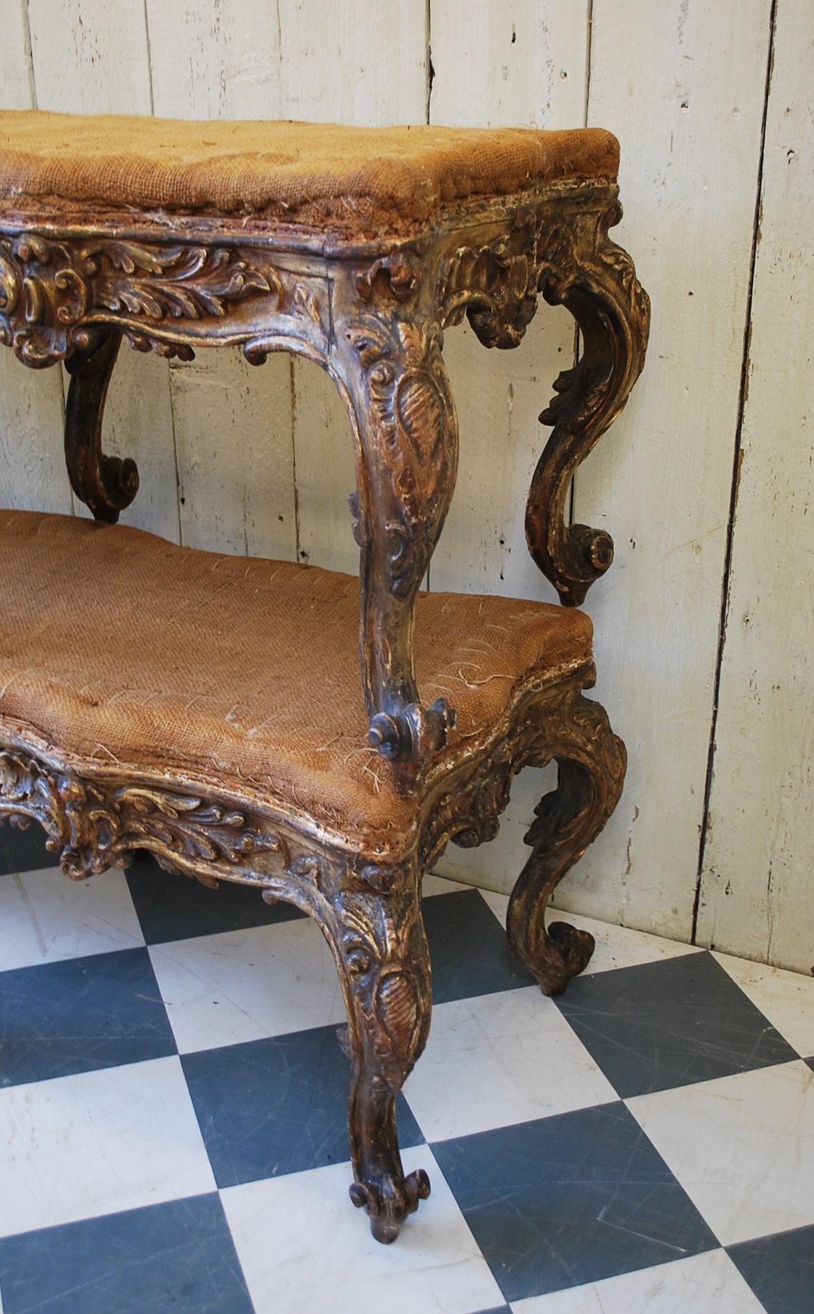 Rococco Giltwood Stools / Window Seats /Hall Seats im Zustand „Gut“ im Angebot in Winchcombe, Gloucesteshire