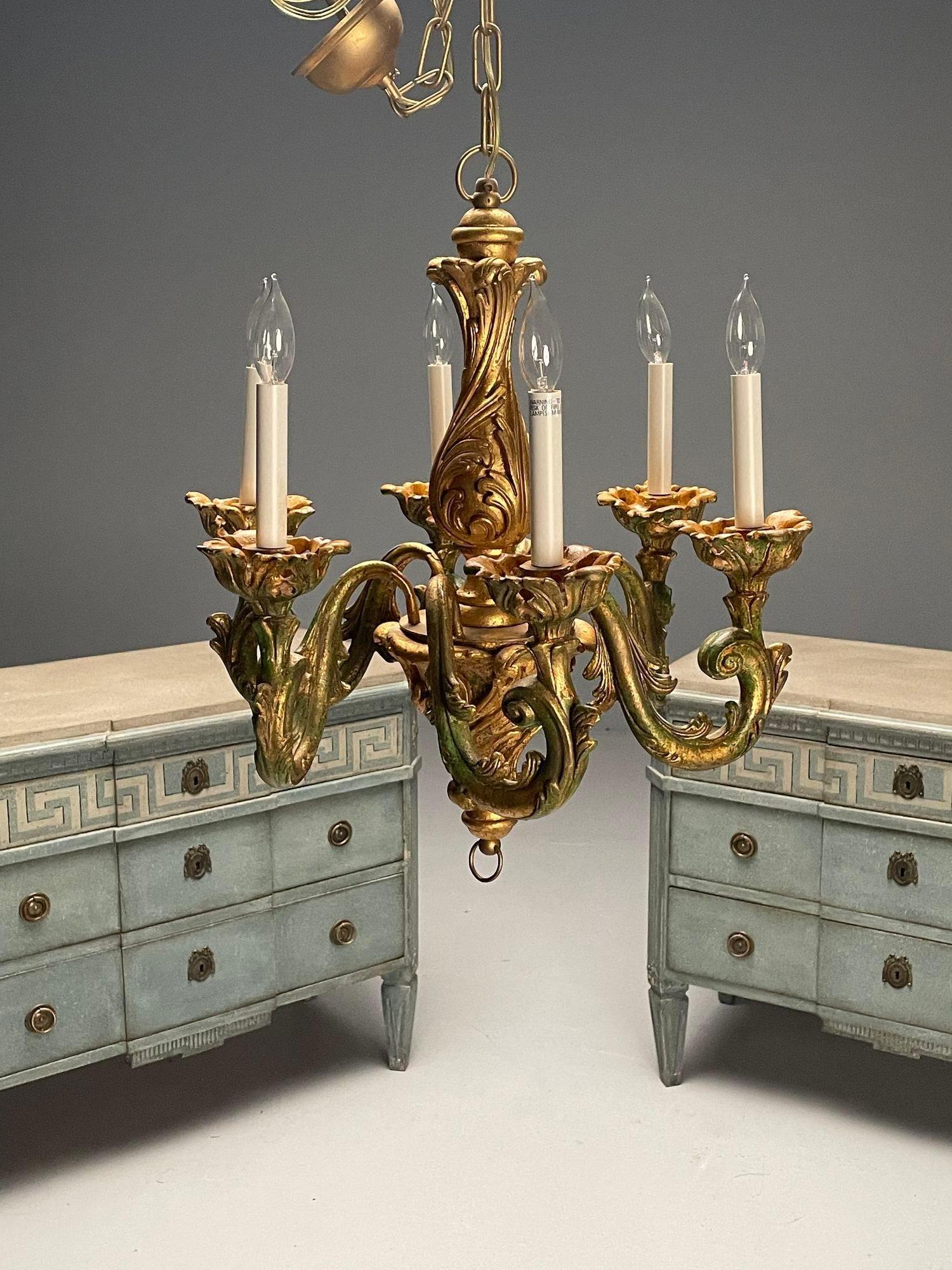 Rococo, Baroque, Italian Six Light Chandelier, Parcel Paint, Gilt, Italy, 1970s In Good Condition For Sale In Manhasset, NY