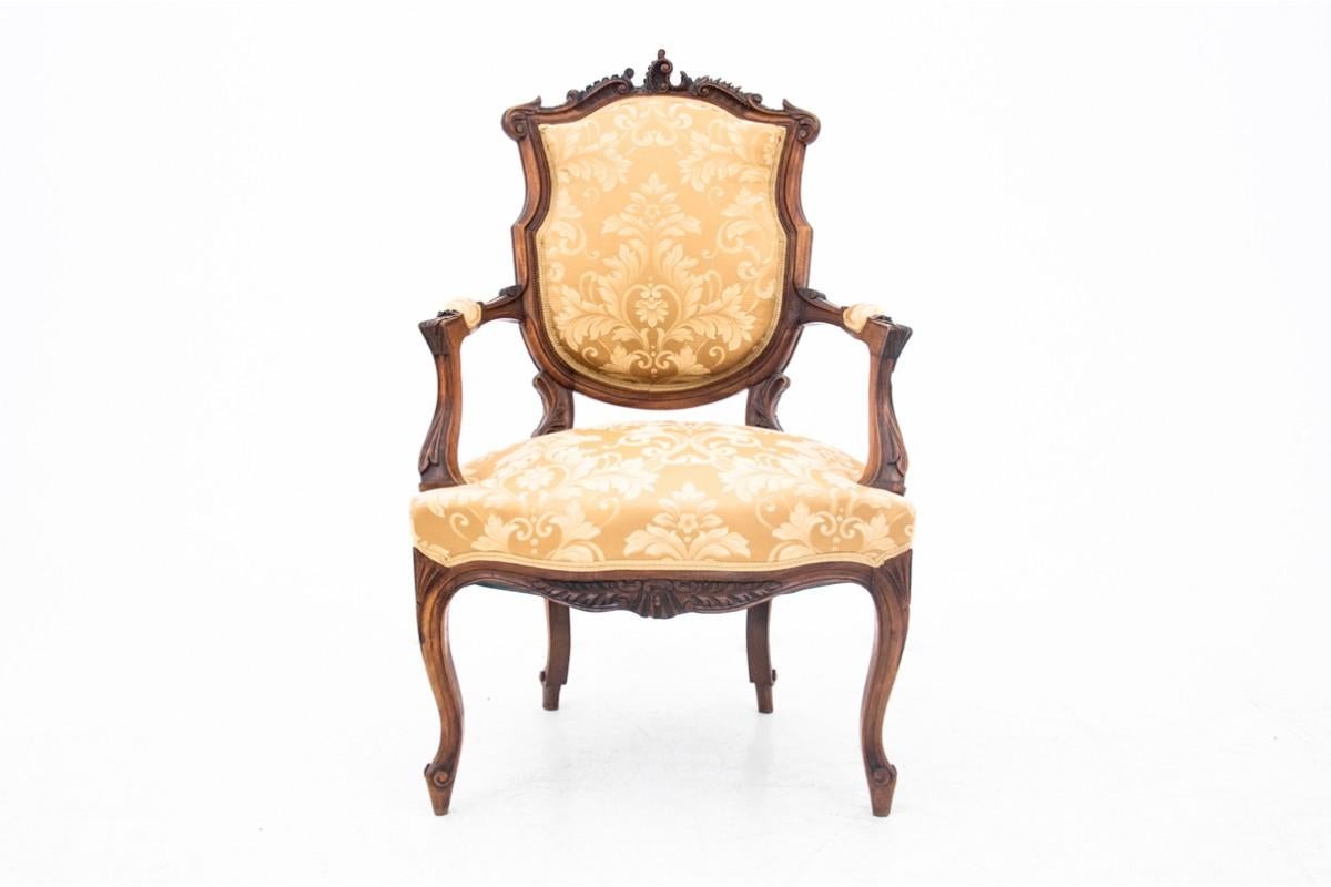 Rococo Beige Armchair Set, France, circa 1880, After Renovation In Good Condition In Chorzów, PL