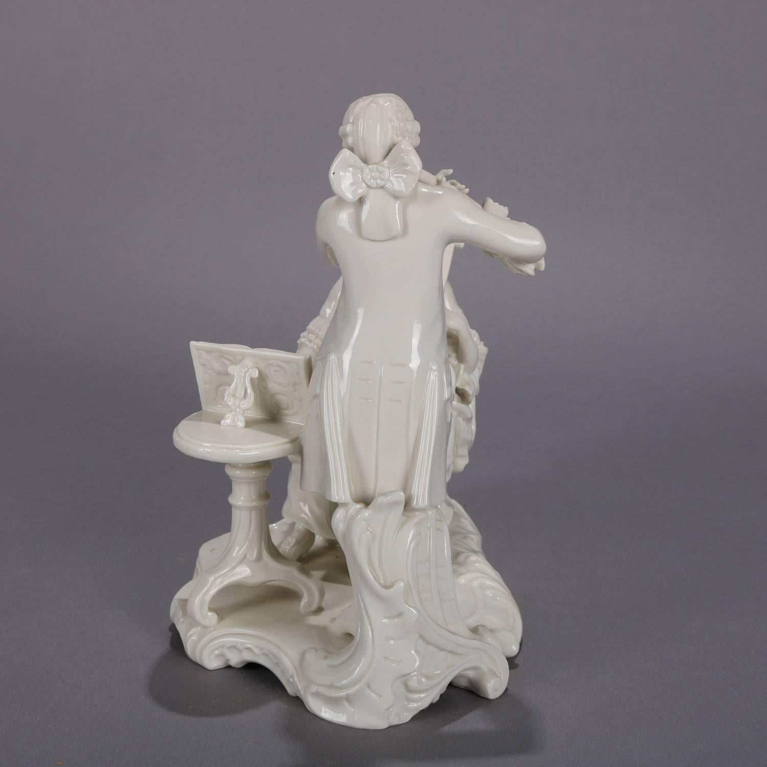 XIXe siècle Groupe figuratif de musiciens coloniaux en porcelaine blanc de Chine rococo en vente