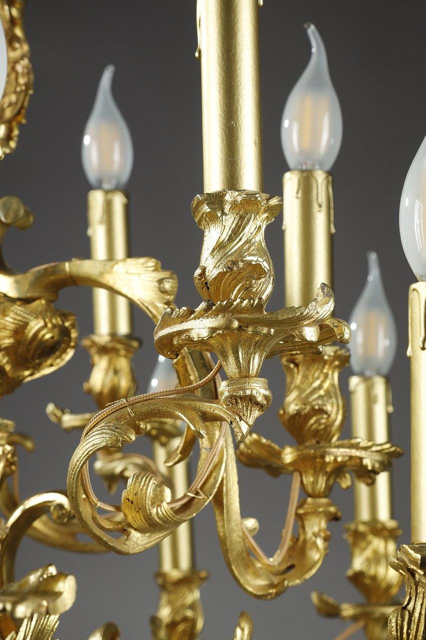 Rococo Chandelier in Chased and Gilded Bronze with 18 Lights, Louis XV Style 1