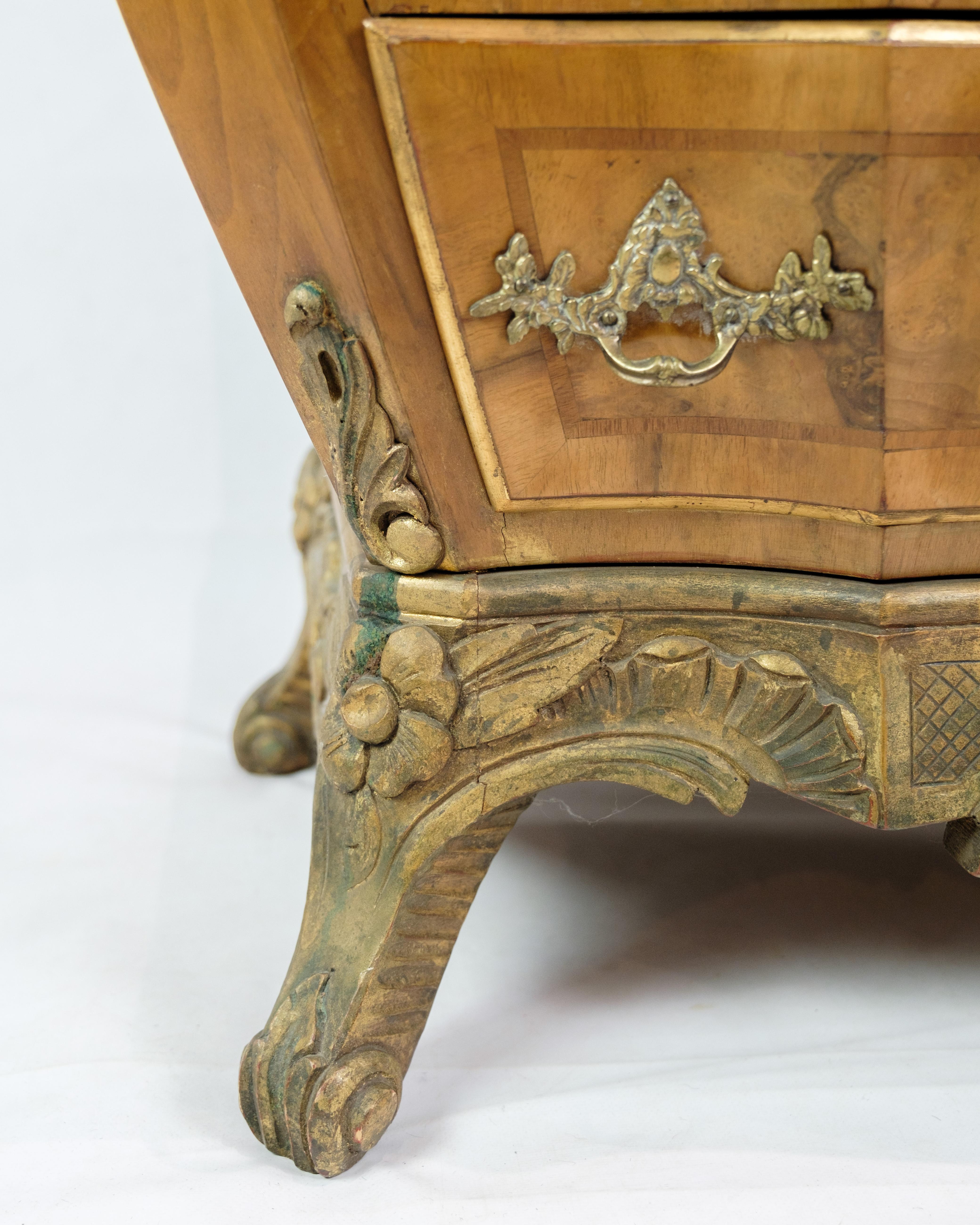 Rococo chest of drawers In Walnut, Danish Design from 1880s For Sale 4