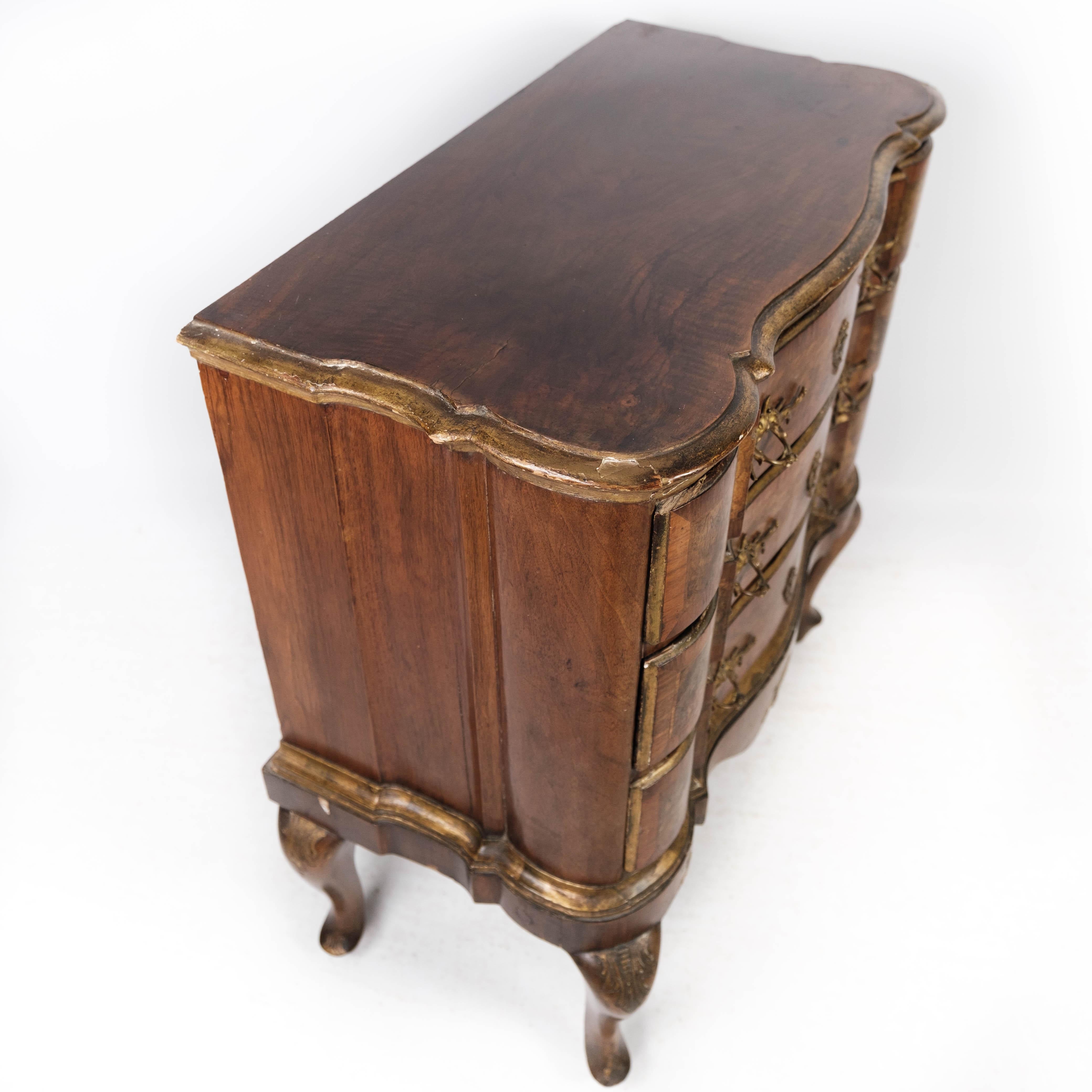 Rococo Chest of Drawers in Walnut from Southern Germany Around the 1780s For Sale 8
