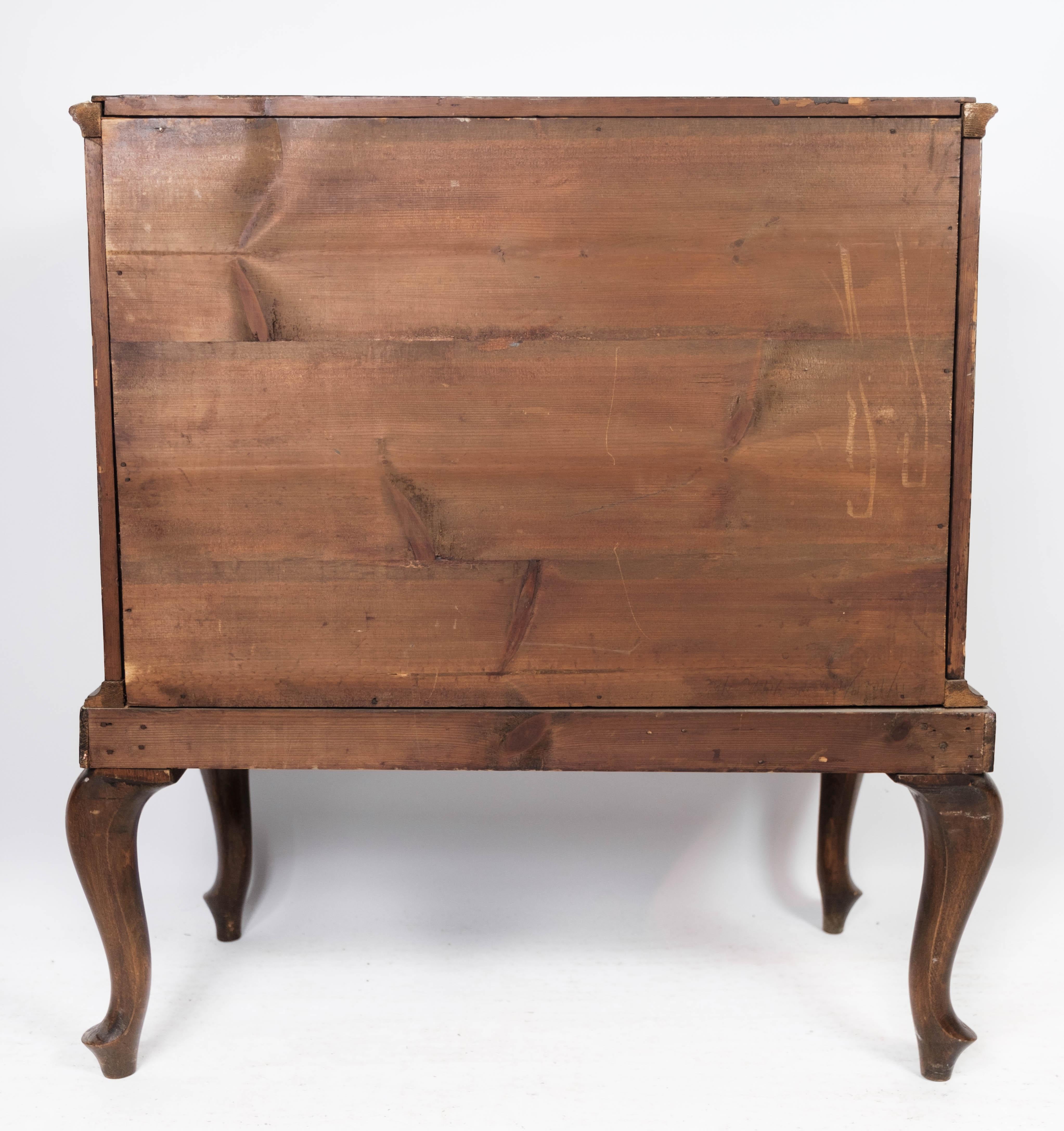 Rococo Chest of Drawers in Walnut from Southern Germany Around the 1780s For Sale 10