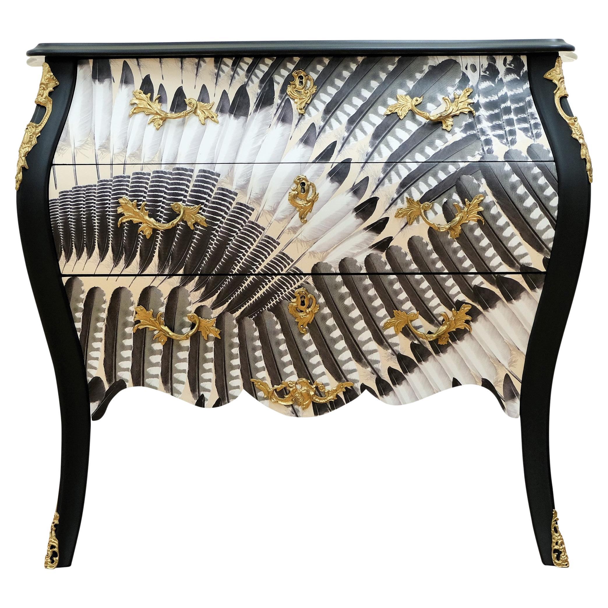 Rococo Chest with feather design and marble top For Sale