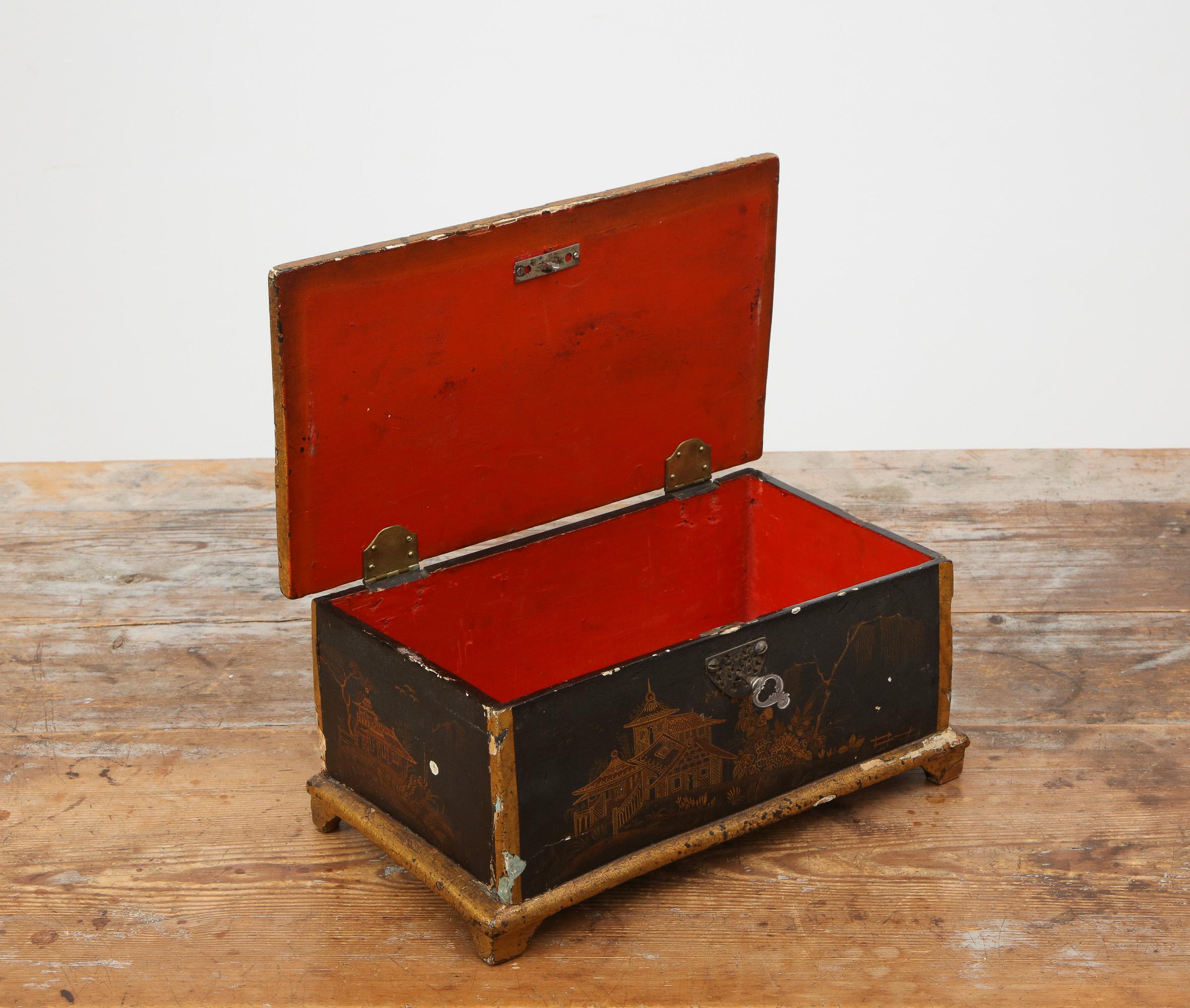Rokoko-Chinoiserie-Schachtel, um 1750 (Handbemalt) im Angebot