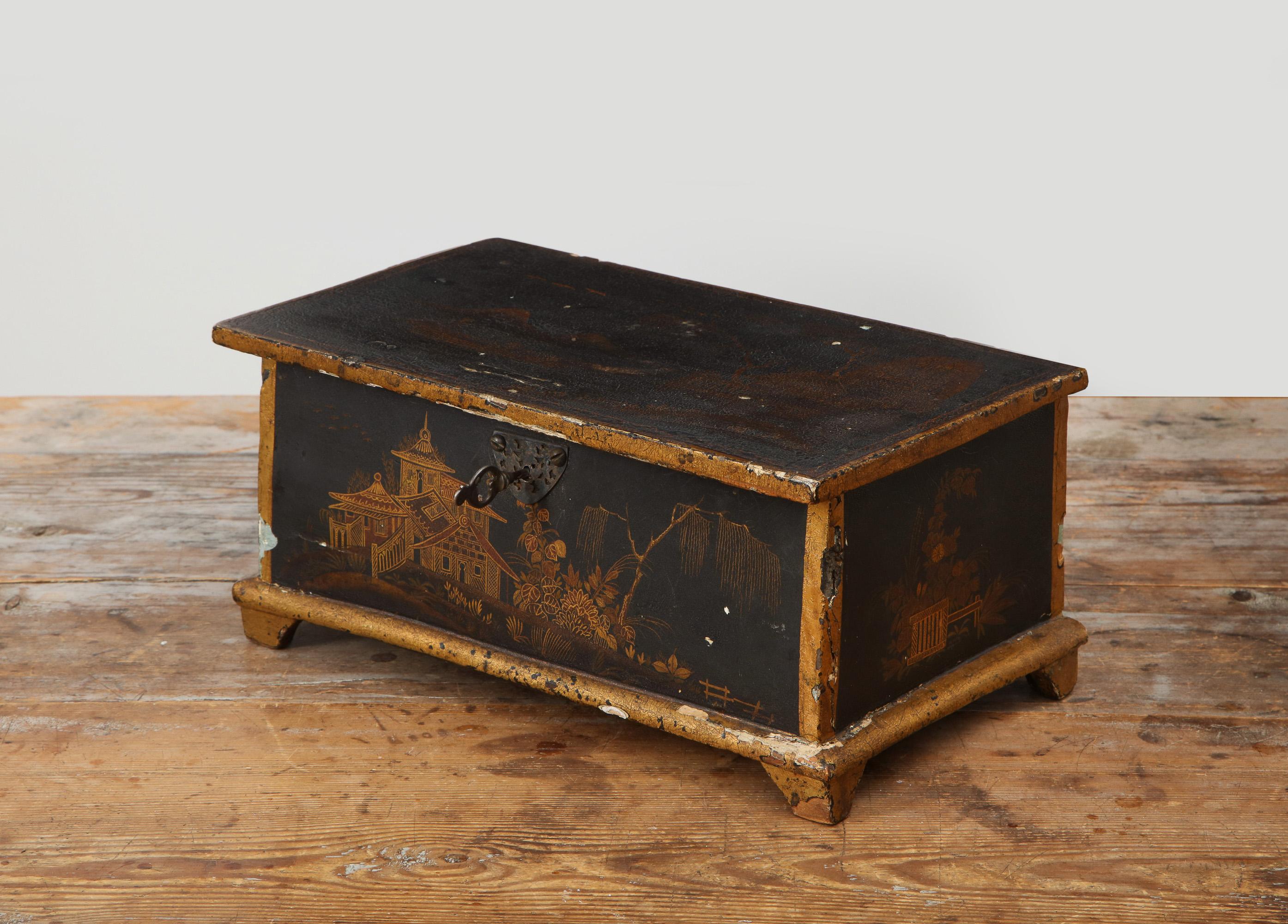 Rokoko-Chinoiserie-Schachtel, um 1750 im Angebot 5