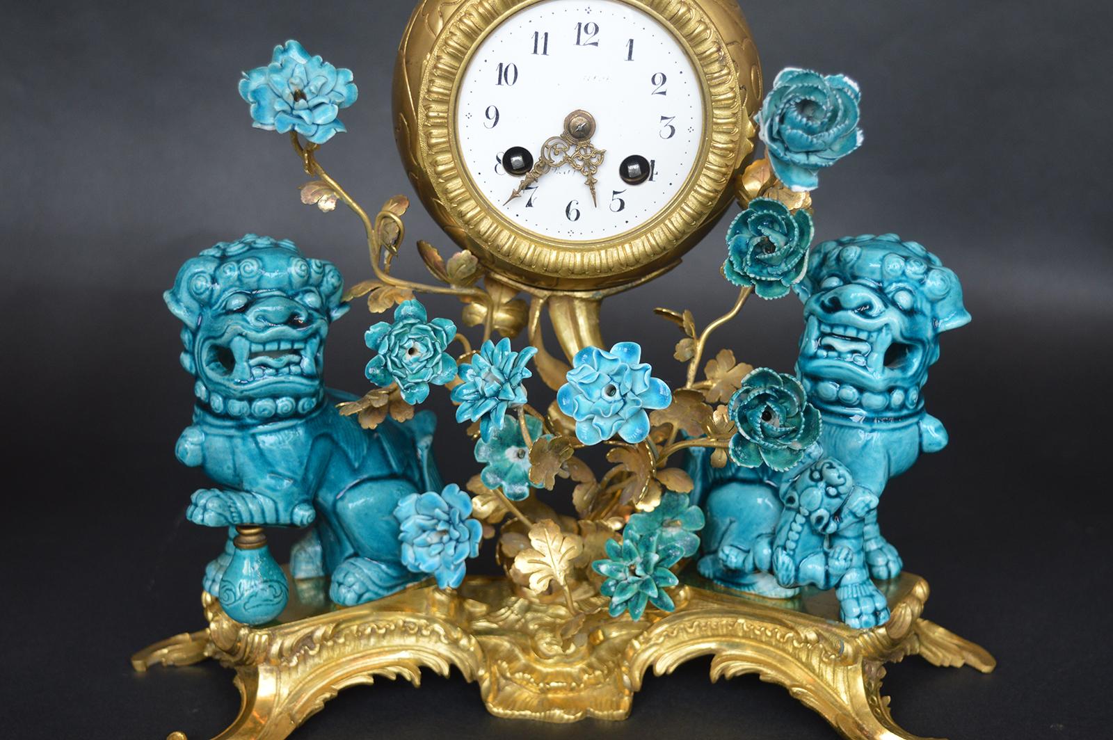 French Rococo Chinosoiserie Style Three-Piece Gilt Bronze and Porcelain Clock Garniture For Sale