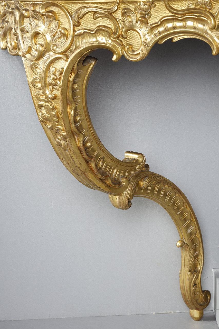 Eckkonsole im Rokoko-Stil aus geschnitztem Holz und Breccia-Marmor, Louis XV.-Stil im Angebot 8