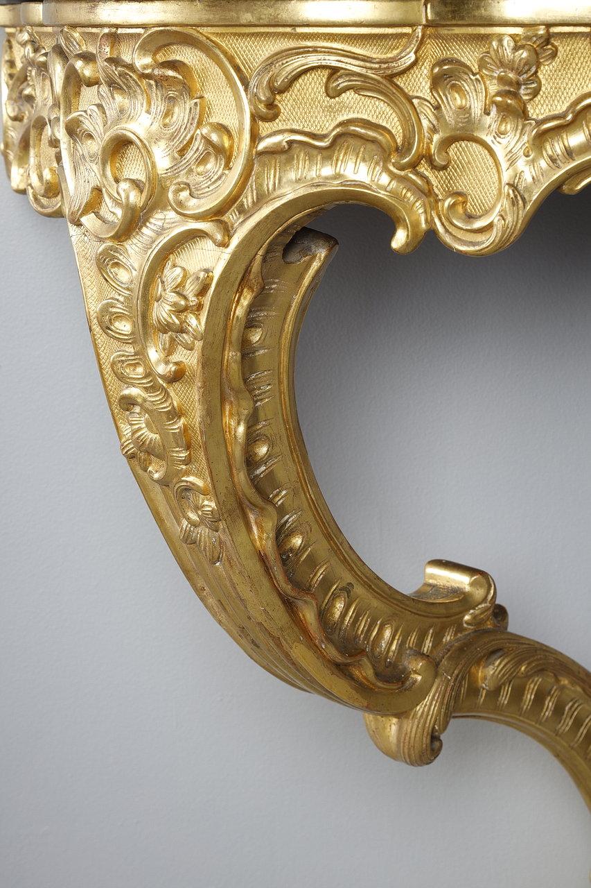 Eckkonsole im Rokoko-Stil aus geschnitztem Holz und Breccia-Marmor, Louis XV.-Stil im Angebot 9