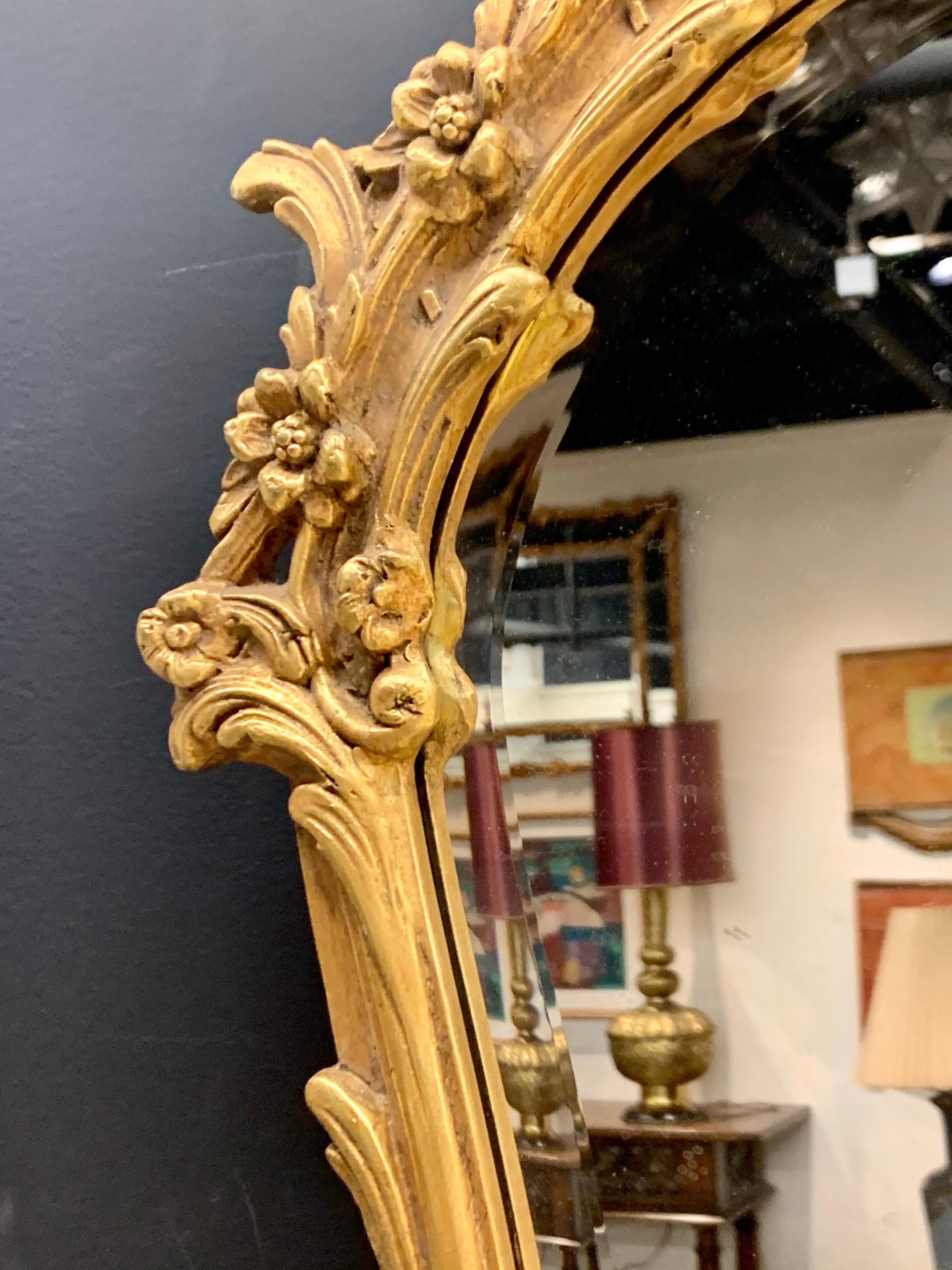 Rococo Early 20th Century Gilt Wood Sculptural Carved Giltwood Mirror 4