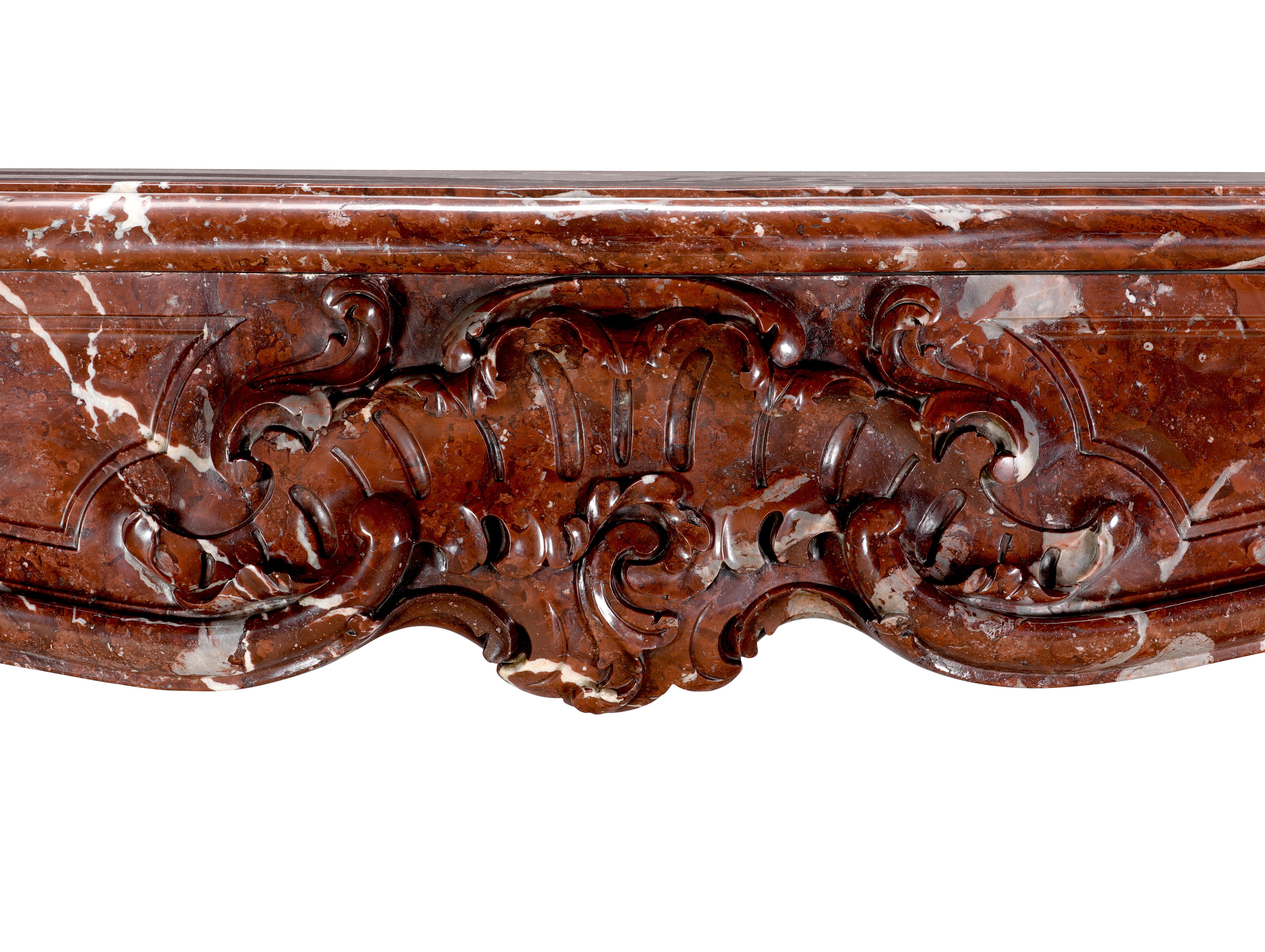 Rococo Fireplace - Palladian Masterpiece - Era- Pleasure & Aristocratic Display In Excellent Condition For Sale In Beervelde, BE