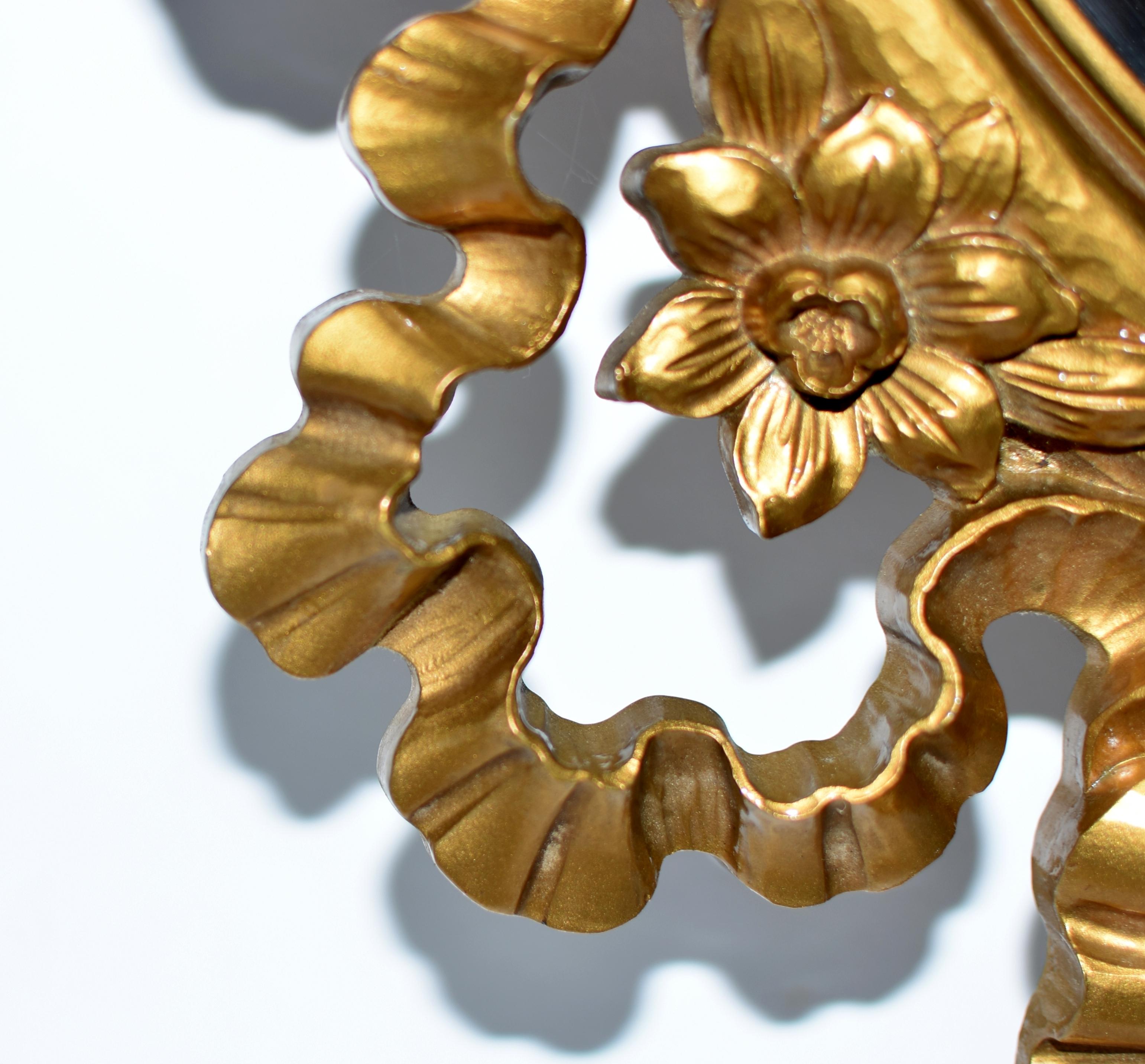 Dorato Specchio d'oro rococò da parete Syroco originale in vendita