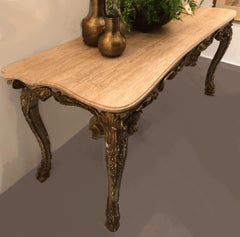 Konsolentisch aus vergoldetem Holz mit Cabriole-Beinen im Rokoko-Stil