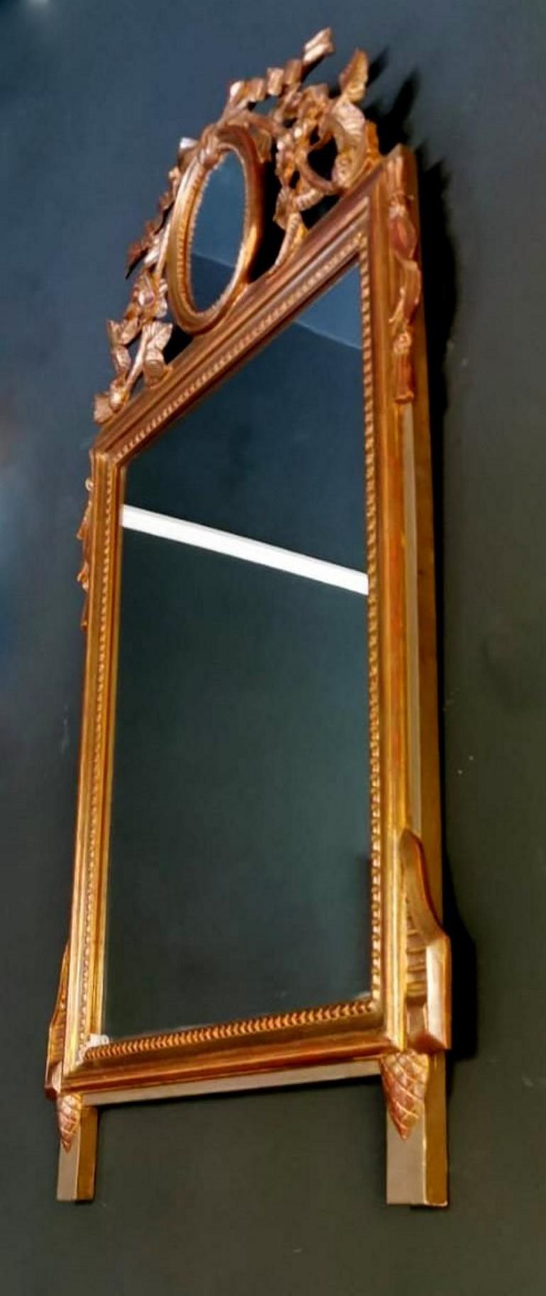 Rococo’ Giltwood Frame and Double Mirror, France For Sale 6