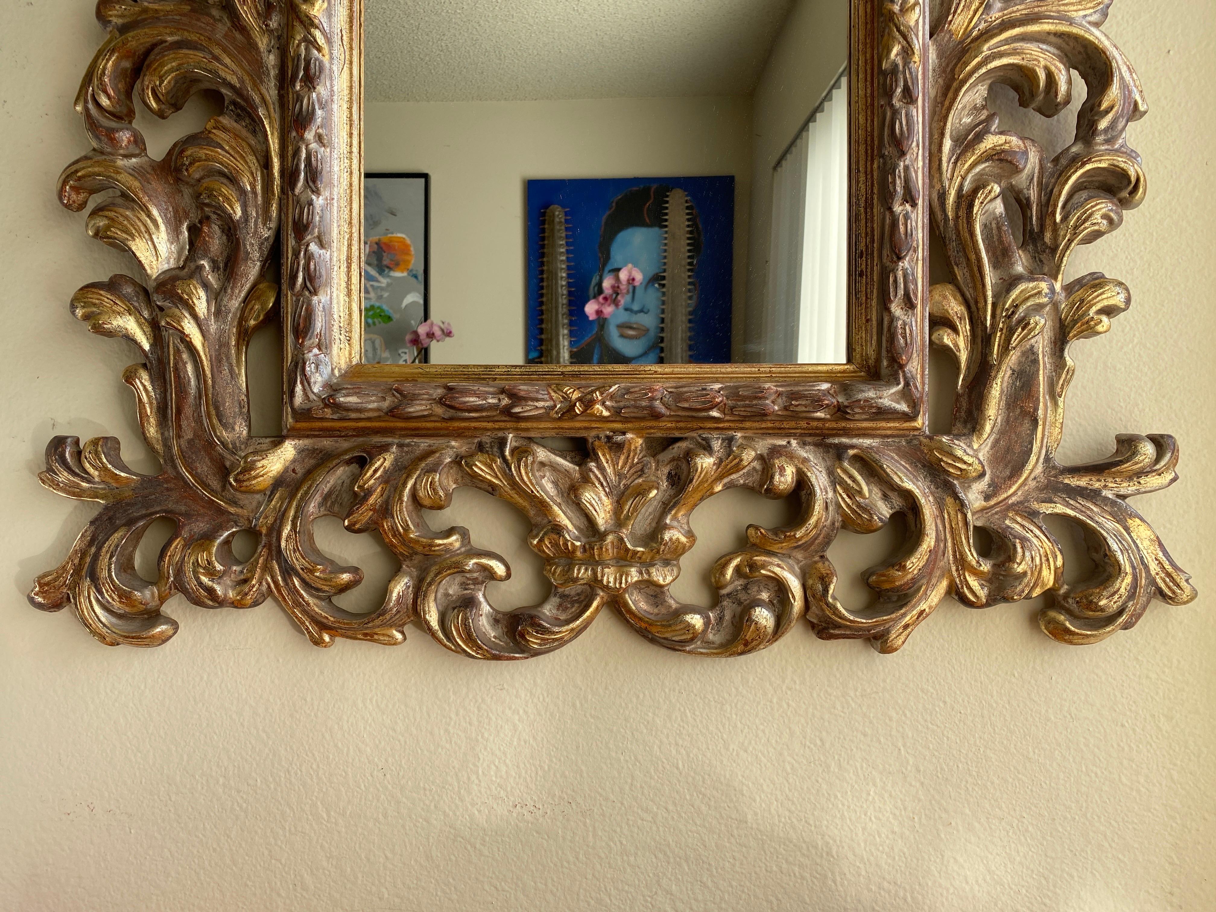 Rococo Giltwood Mirror In Good Condition For Sale In North Hollywood, CA