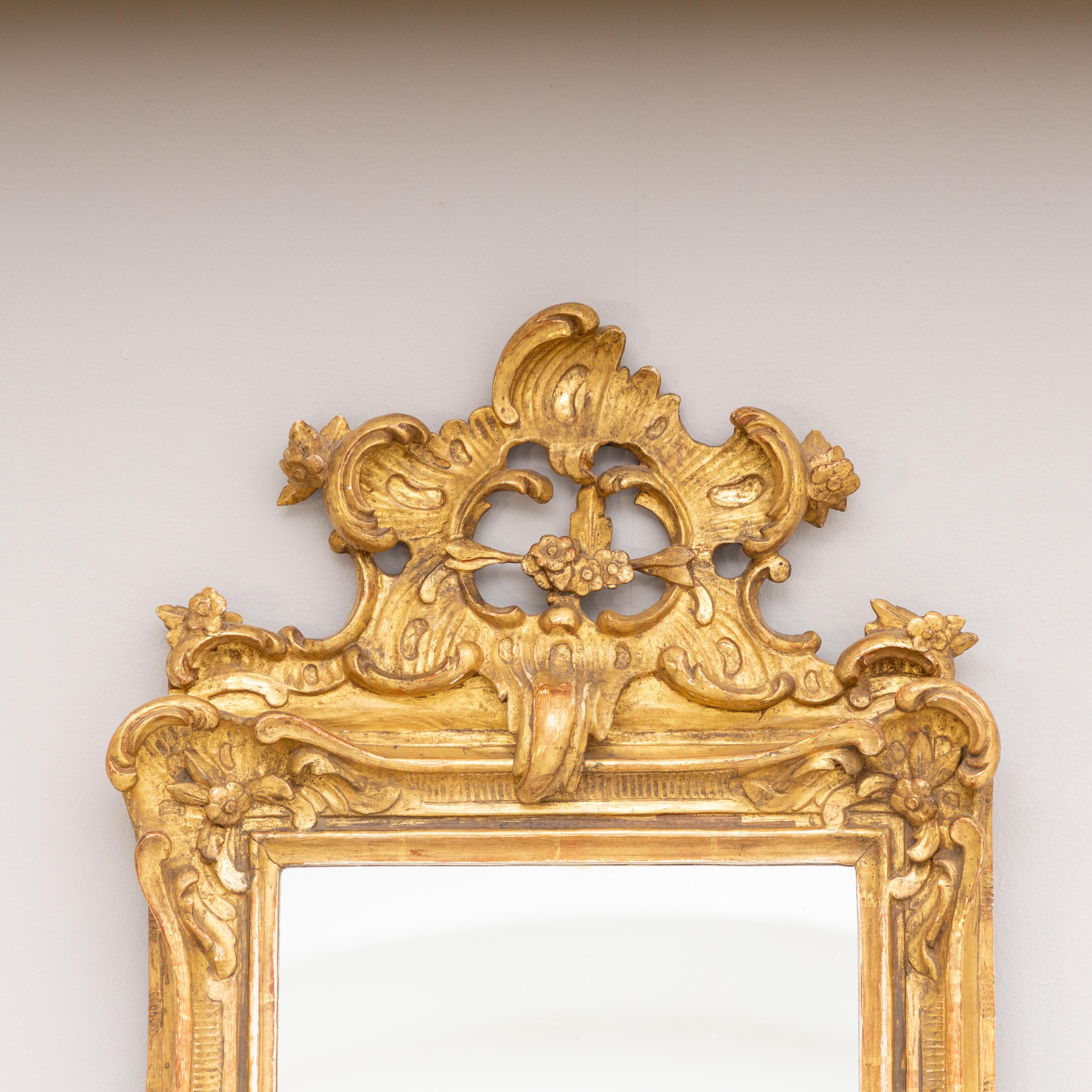 Rococo Giltwood Wall Mirror, 18th Century In Good Condition In Greding, DE