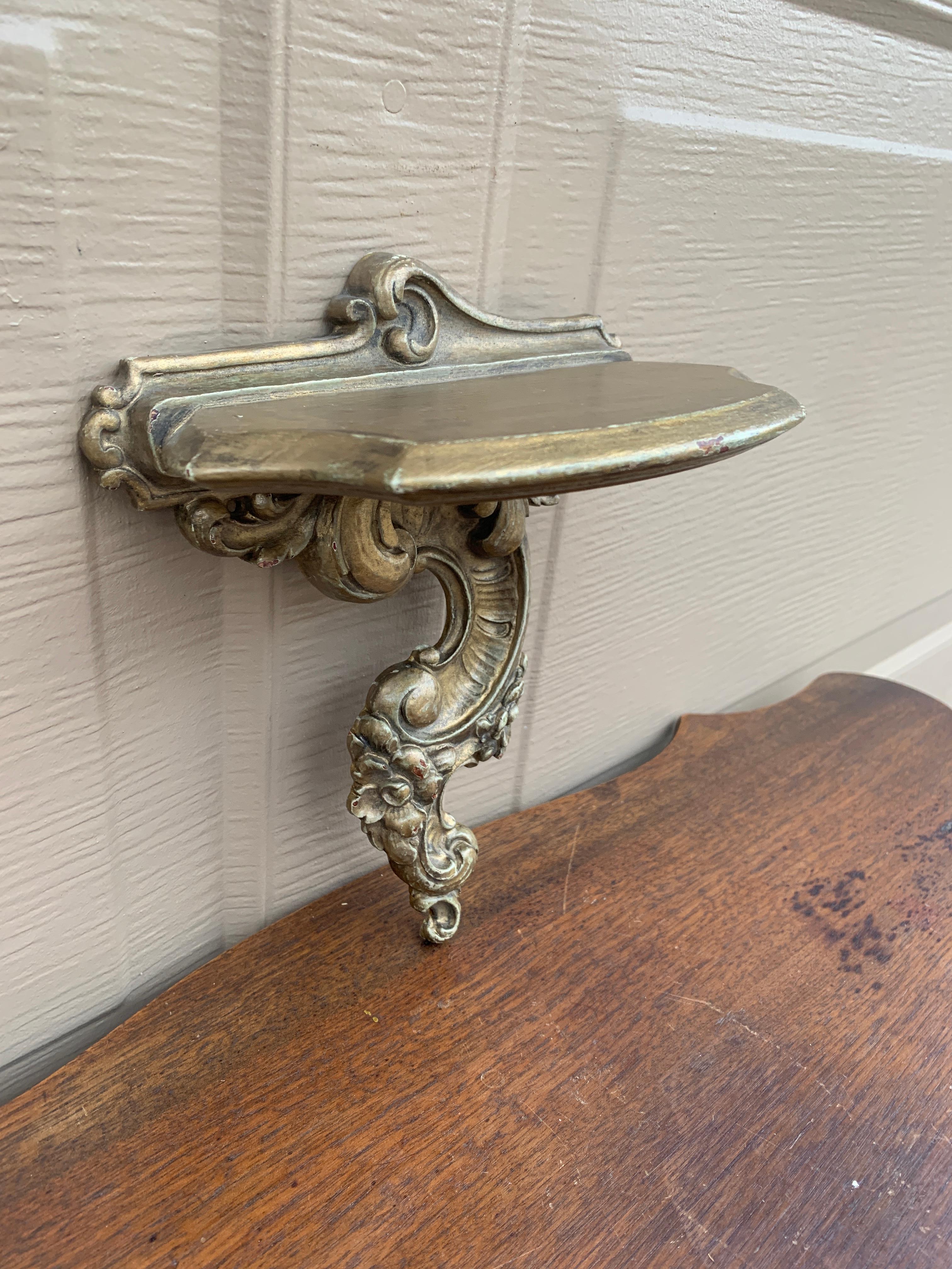 Rococo Giltwood Wall Sconce Shelf For Sale 3