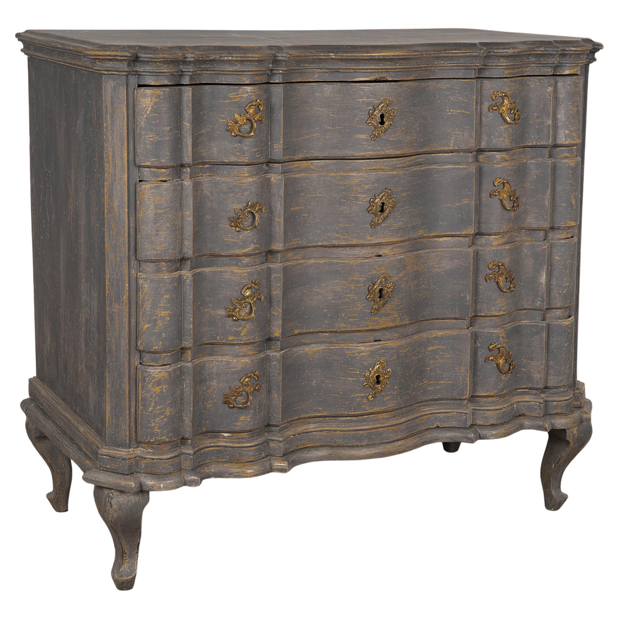 Rococo Gray Painted Large Oak Chest of Four Drawers, Denmark Circa 1780-1800