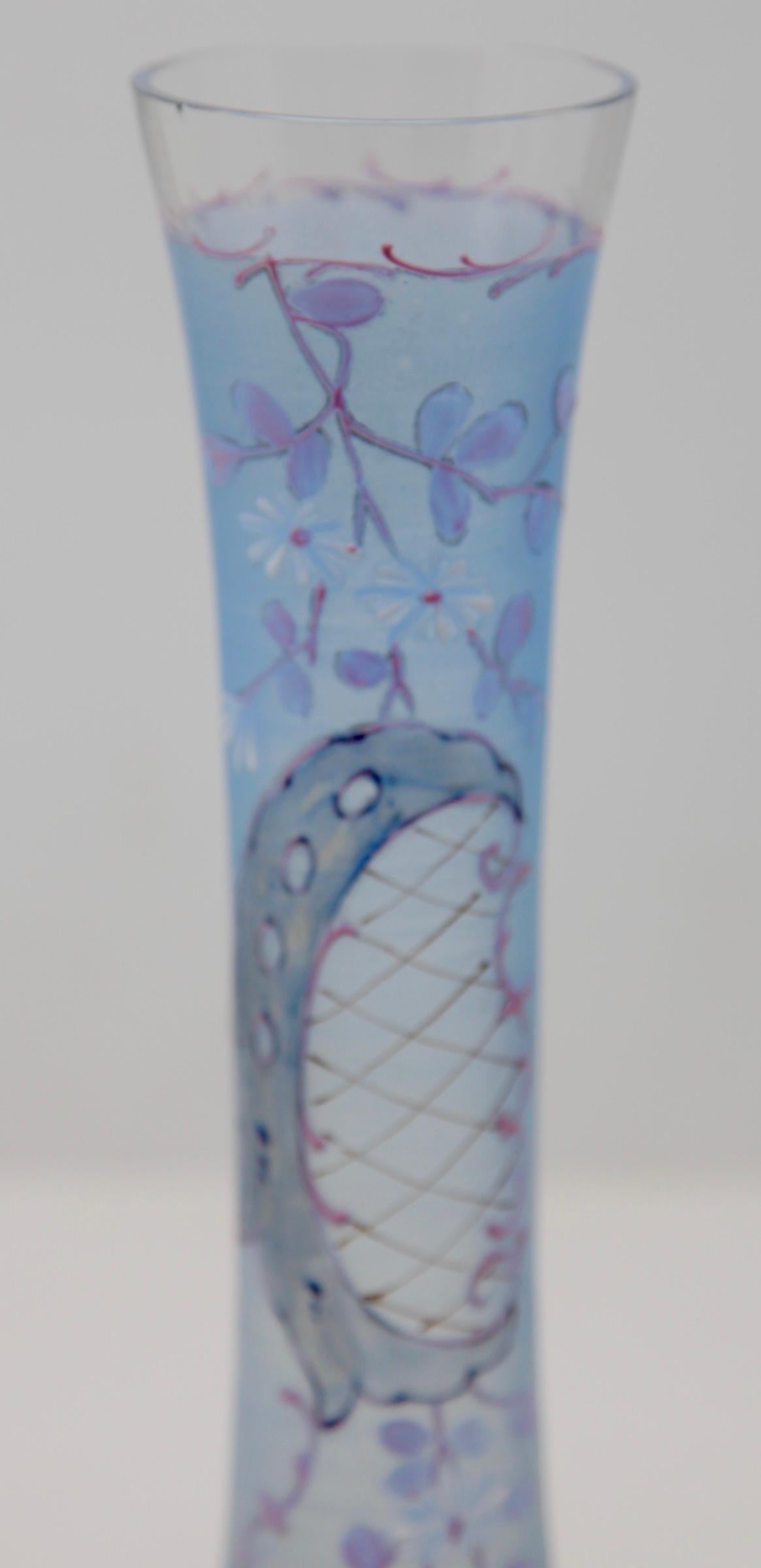Rococo Handmade and Hand Painted Flower Spray Vase, France 1880s In Good Condition For Sale In Verviers, BE