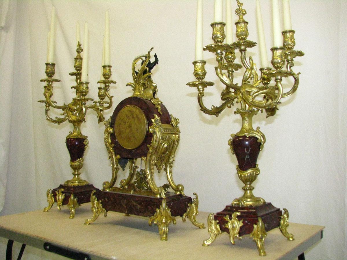 Late 19th Century Rococo Mantel Clock with Two Candelabra Cherry Marble Gilded Bronze, circa 1880 For Sale