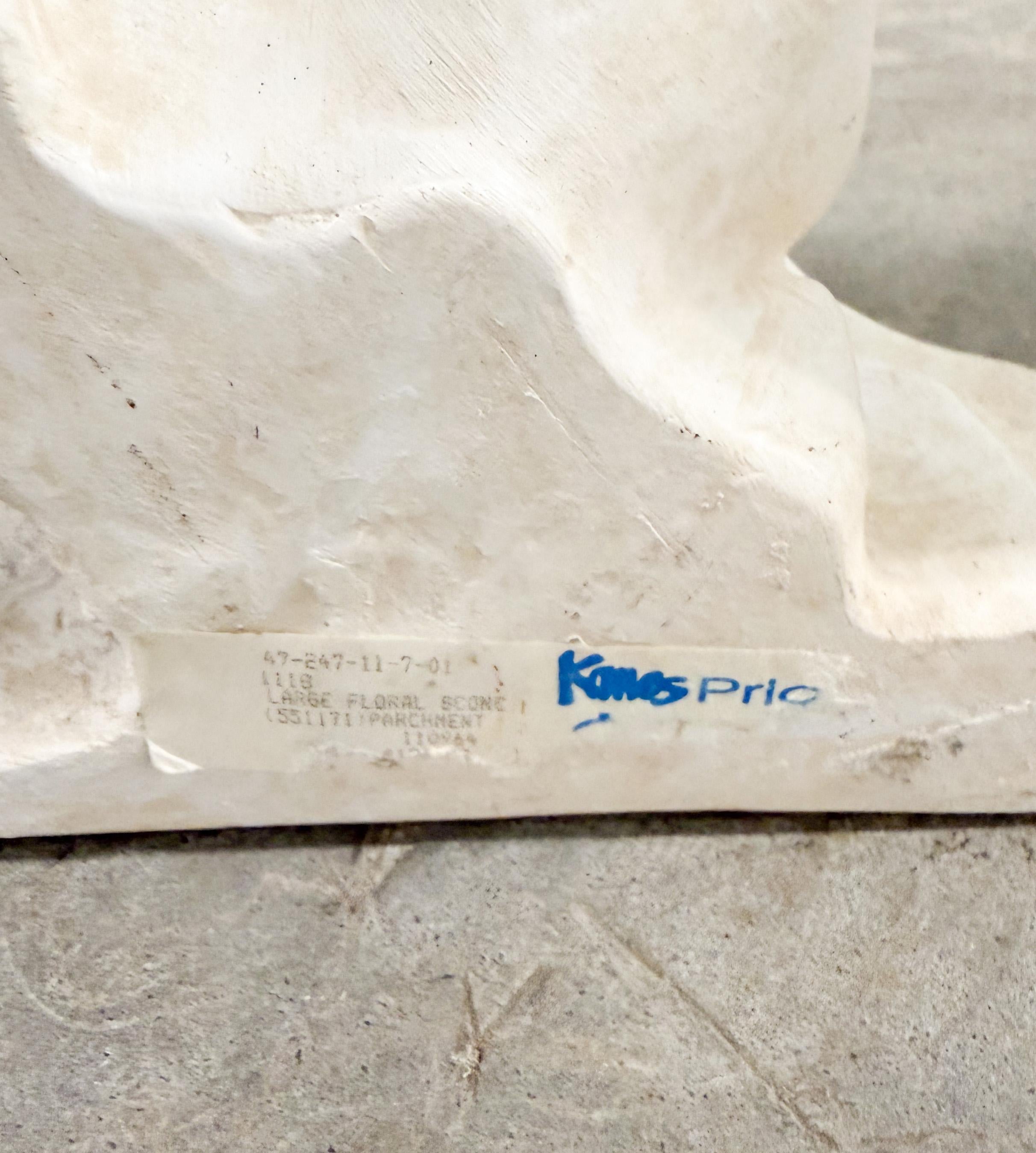 Mensole da parete da giardino rococò neoclassiche in pietra fusa a foglie d'acanto in vendita 7