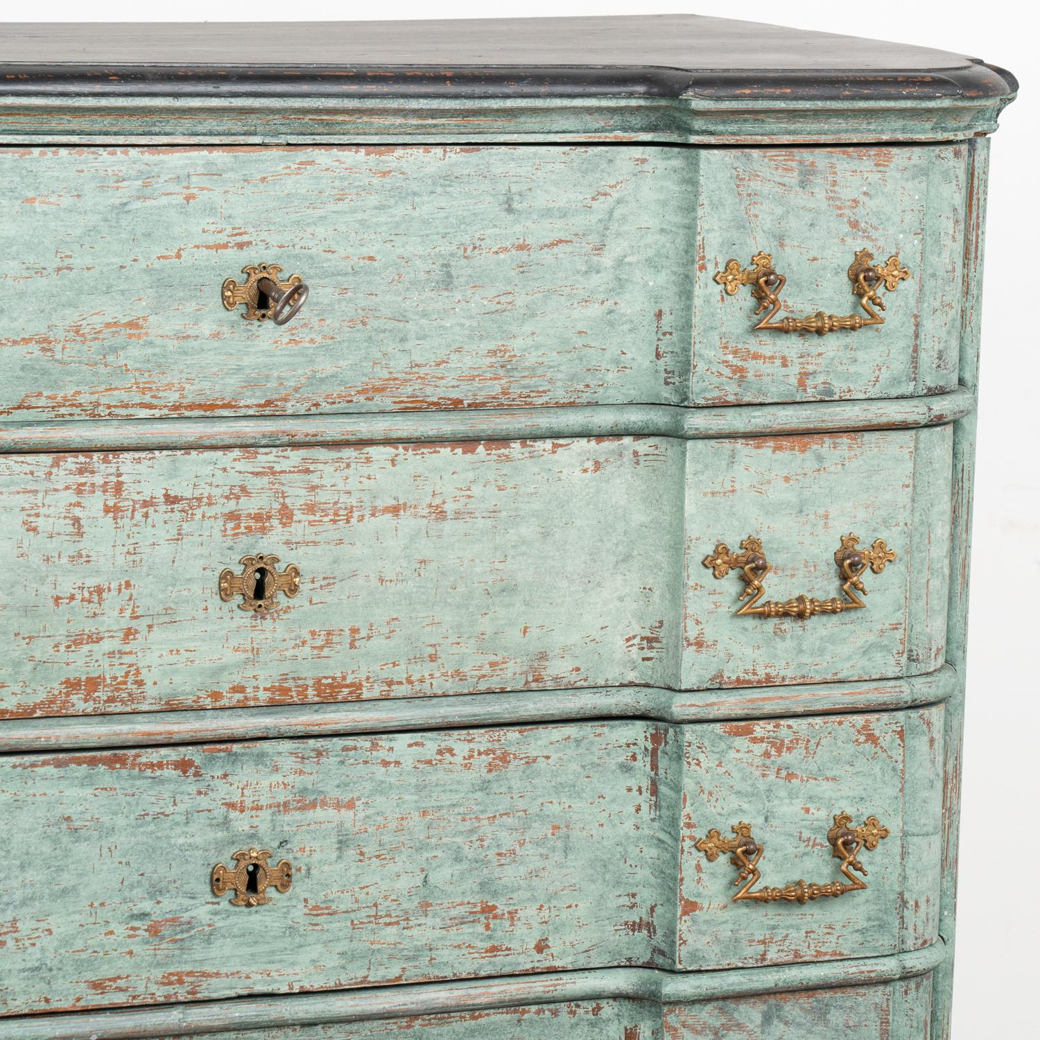 Ottone Cassettone rococò a quattro cassetti in Oak, Danimarca, 1770-1800 ca. in vendita