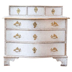 Rococo Period Swedish 1760s Gray Painted Commode with Raised Top and Drawers