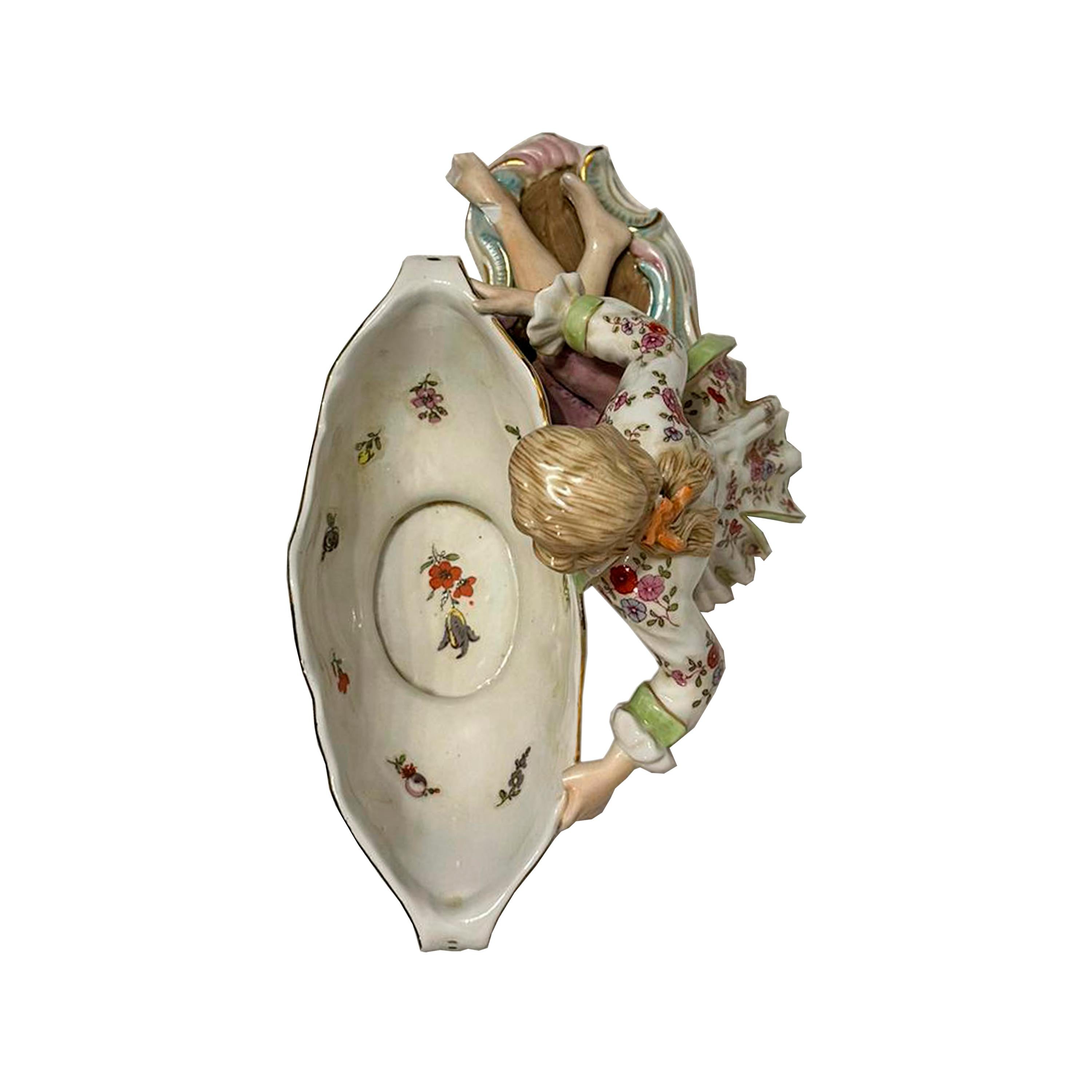Centro de mesa de porcelana rococó de Maissen. Alemania, siglo XIX Alemán en venta