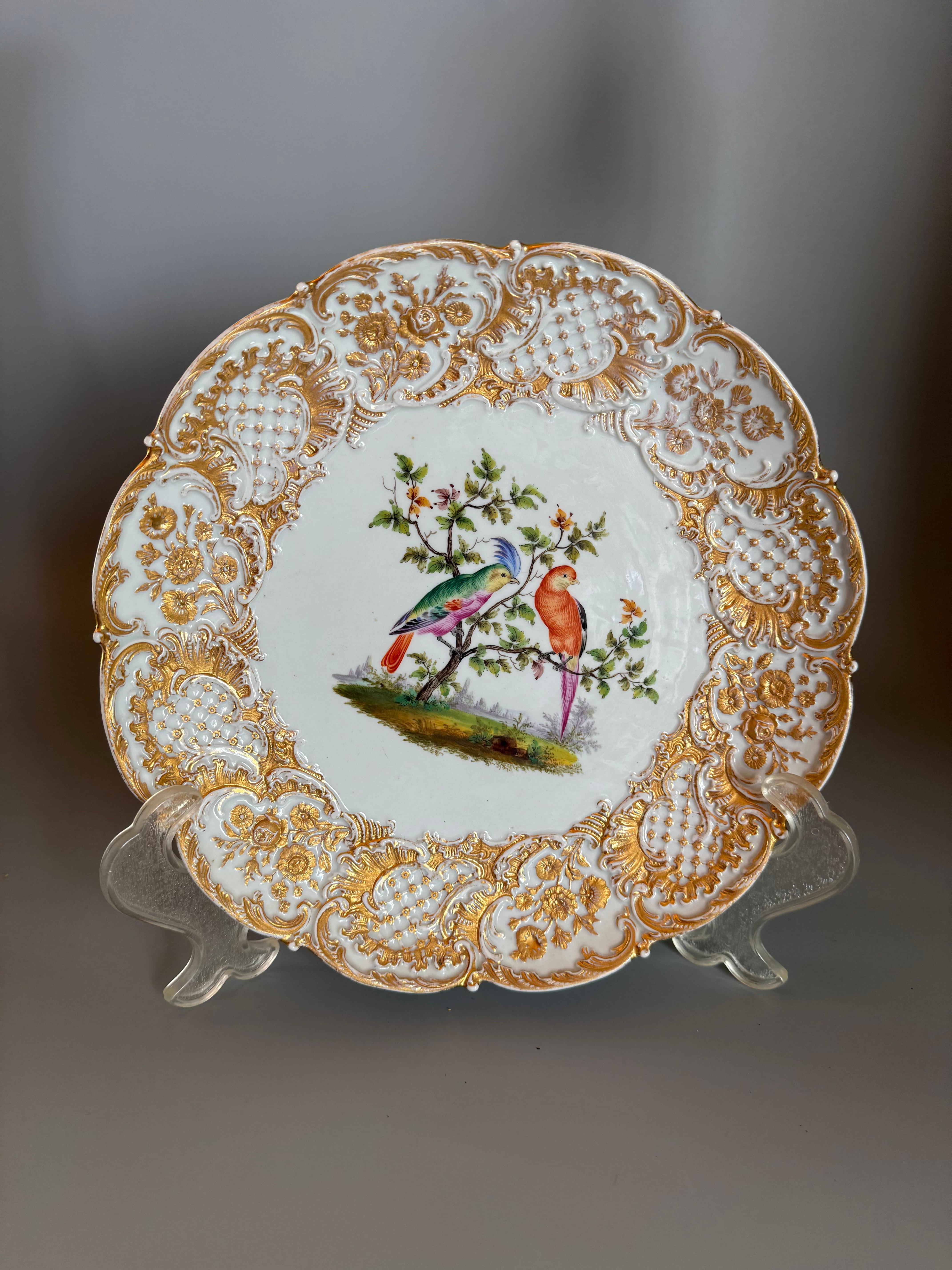 Rokoko Porzellan Zeremonienteller Meissen Vögel Gilts 19. Jahrhundert im Angebot 2