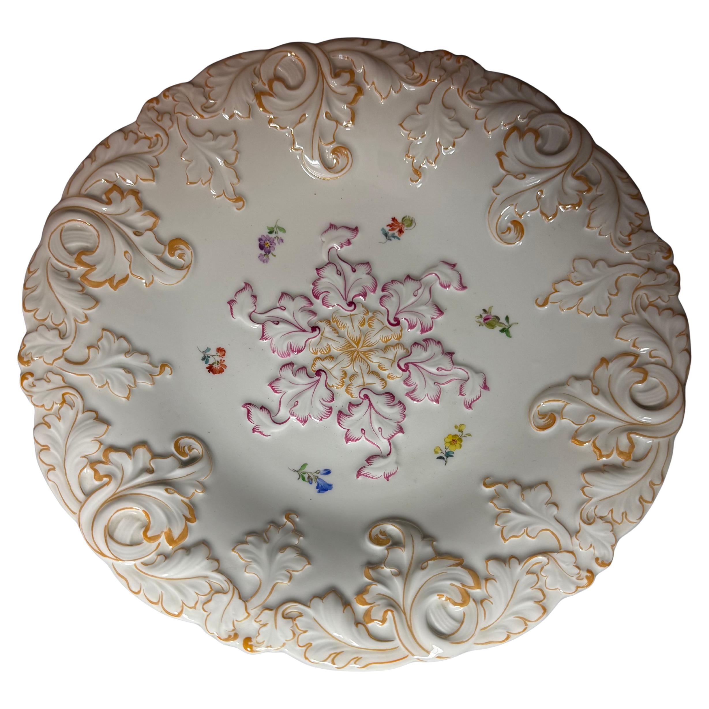 Piatto da portata rococò in porcellana Meissen Porcelain Germania