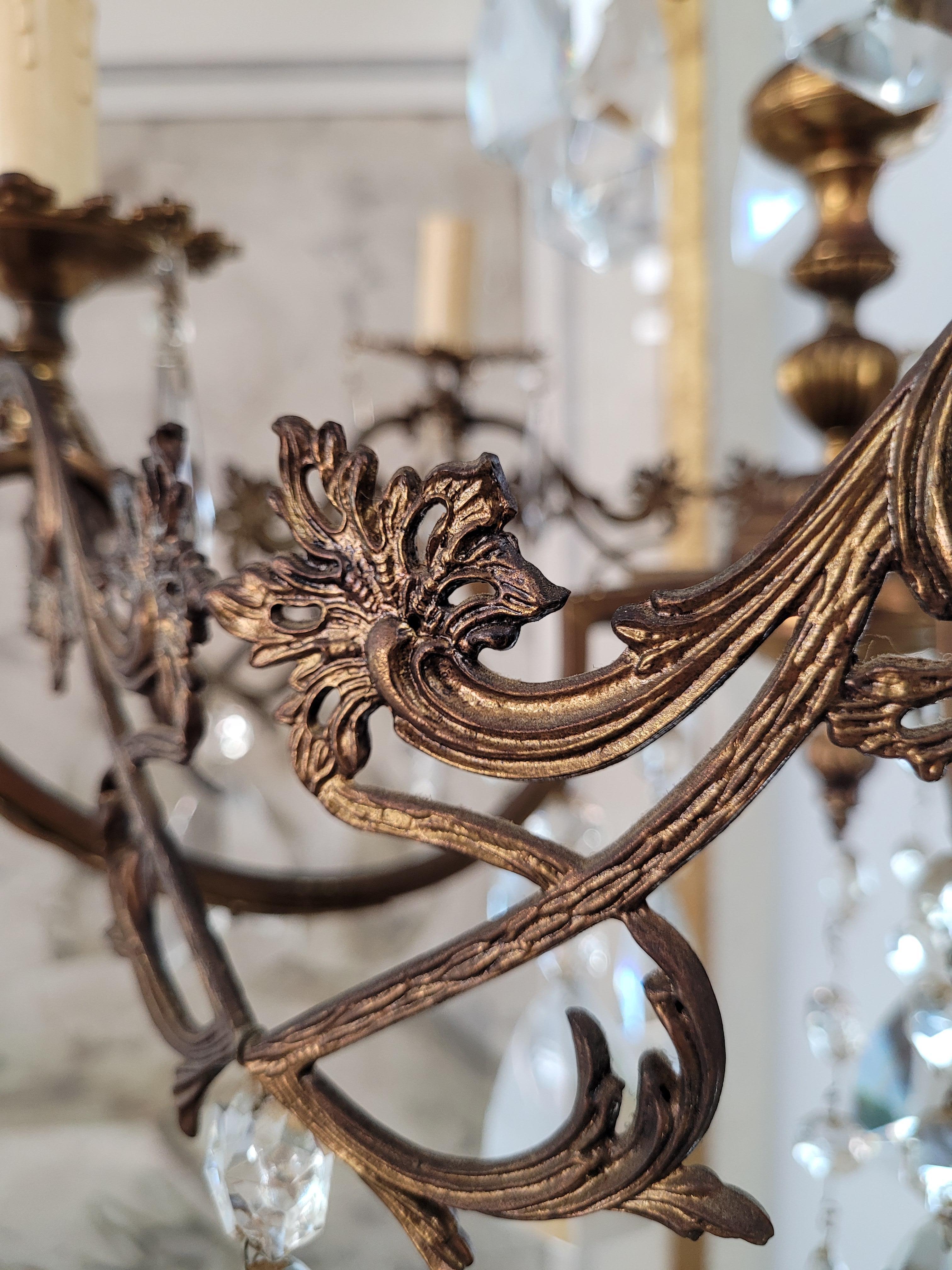 Lampadario rococò in bronzo e cristallo, fine XIX-inizio XX secolo in vendita 3
