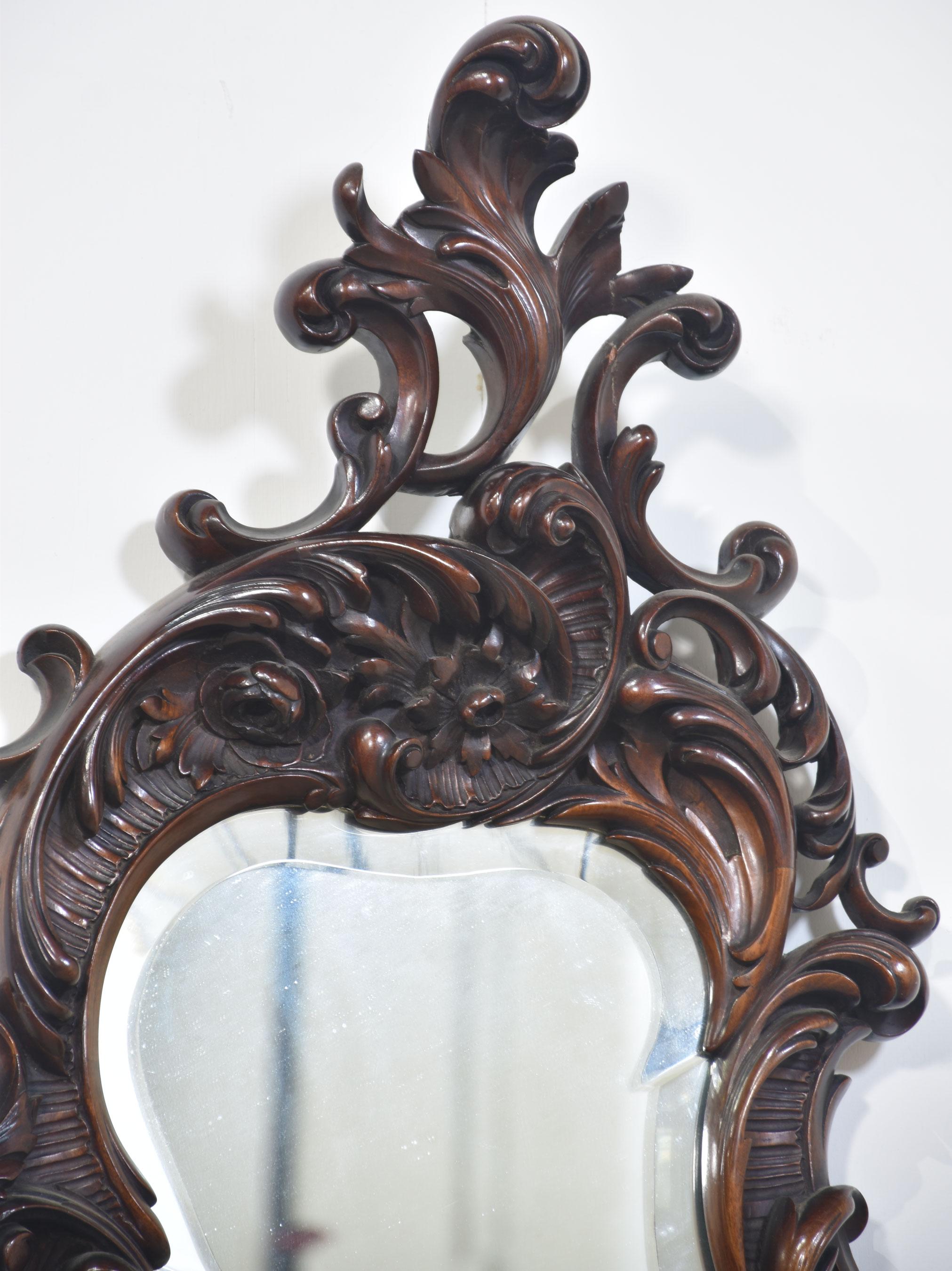 Rococo Revival carved mahogany wall mirror For Sale 1