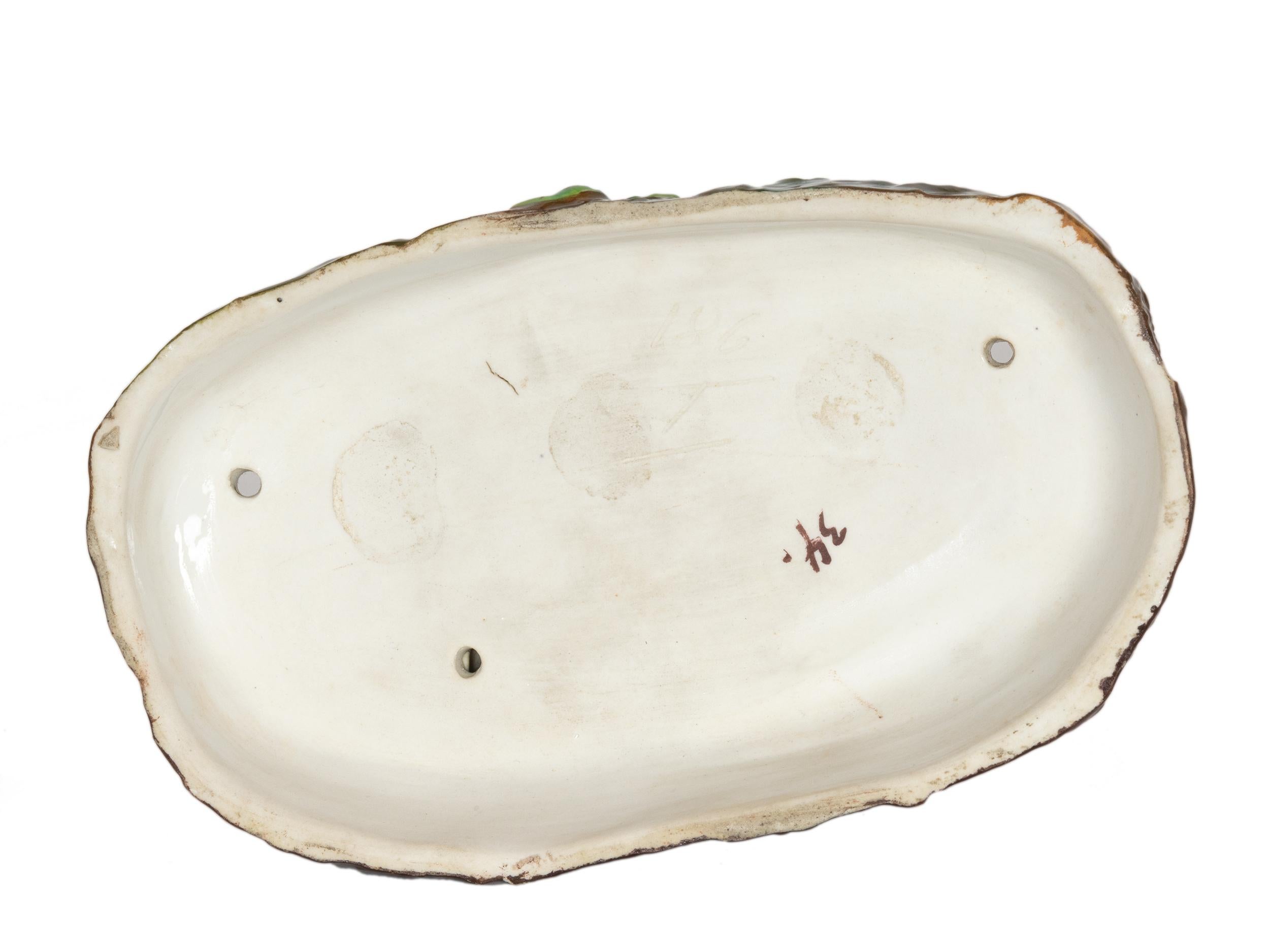 Allemand Encrier Rococó Revival de Meissen German Dresden Porcelain, 19ème siècle en vente