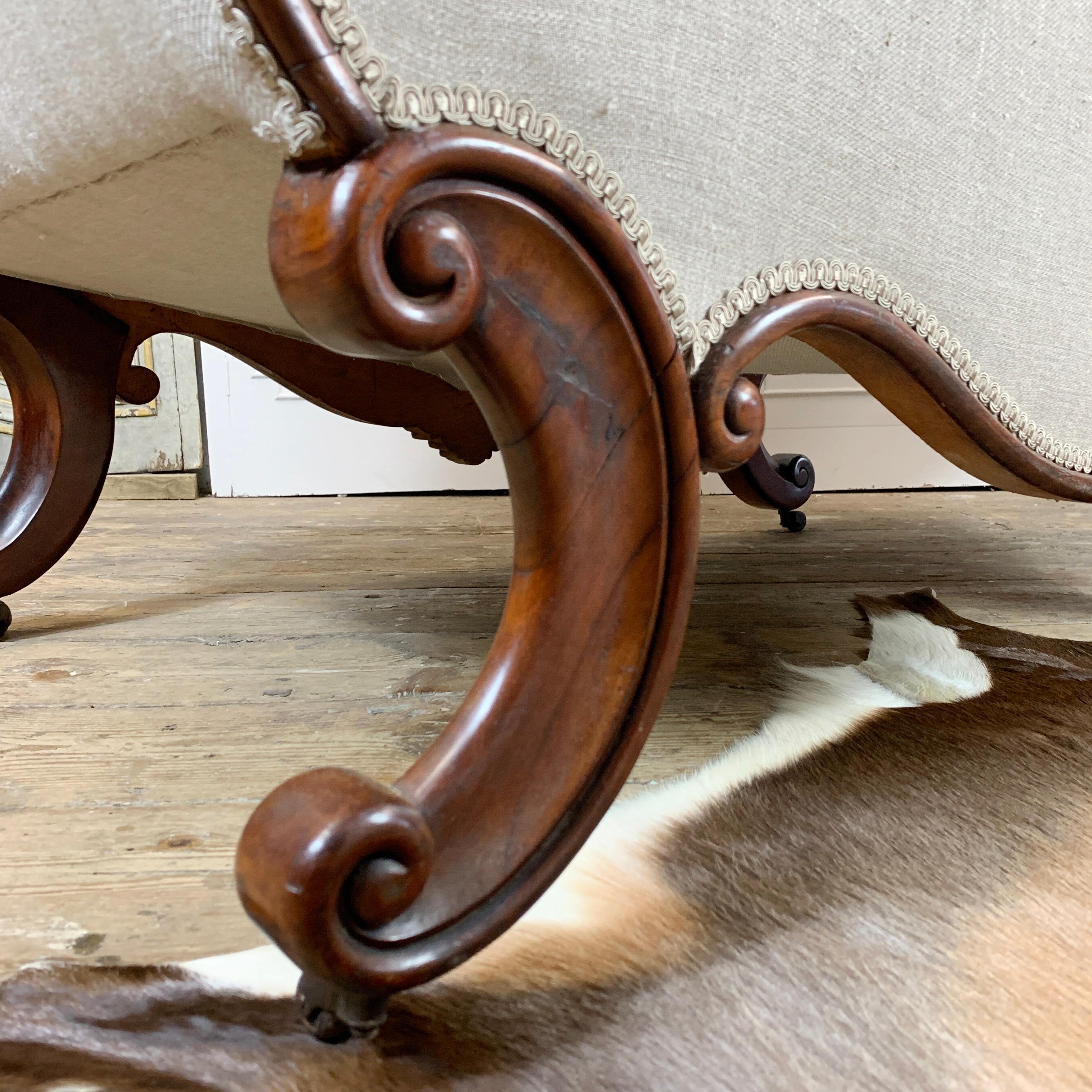 Rococo Revival John Henry Belter Meridienne/Recamier en vente 8