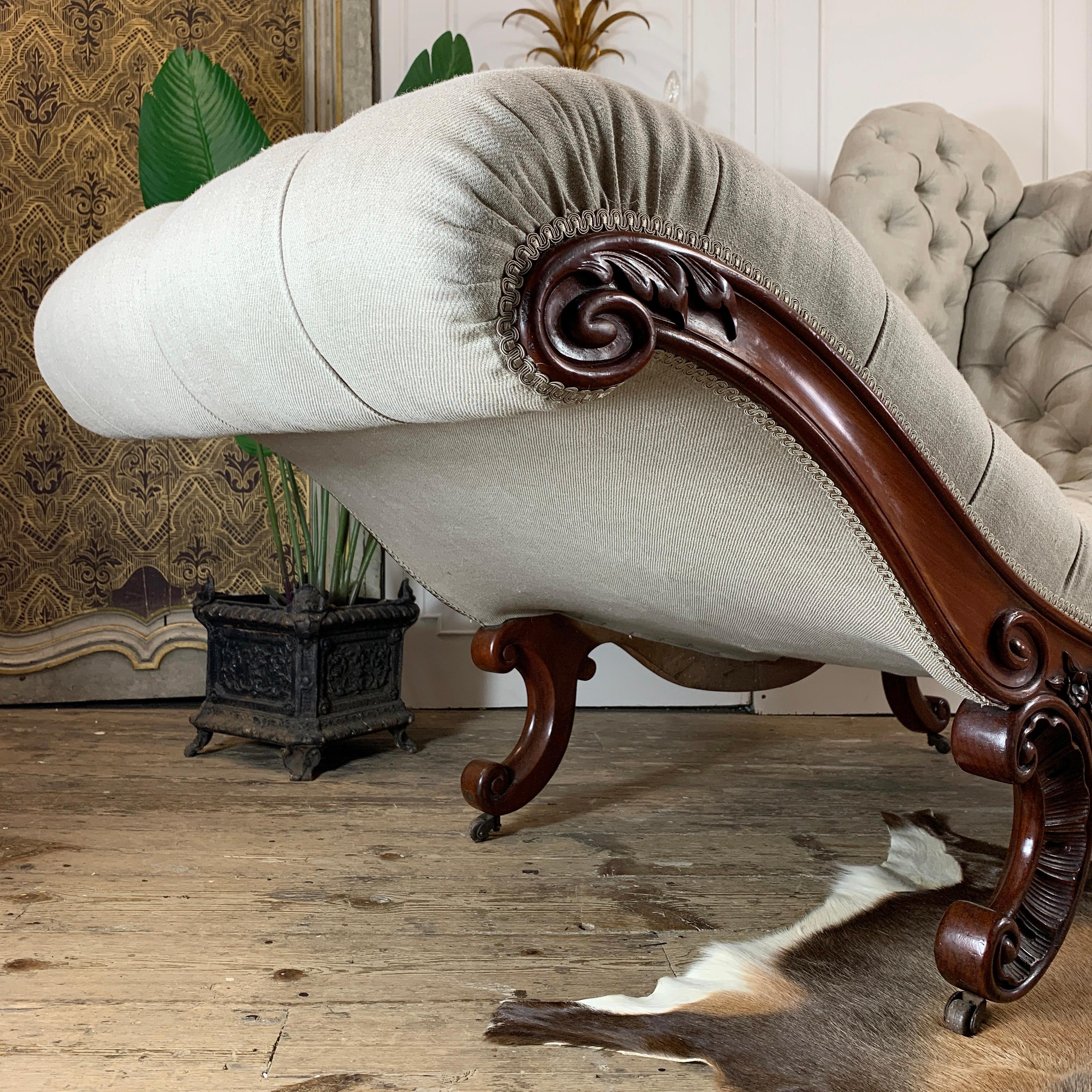 Rococo Revival John Henry Belter Meridienne/Recamier en vente 1