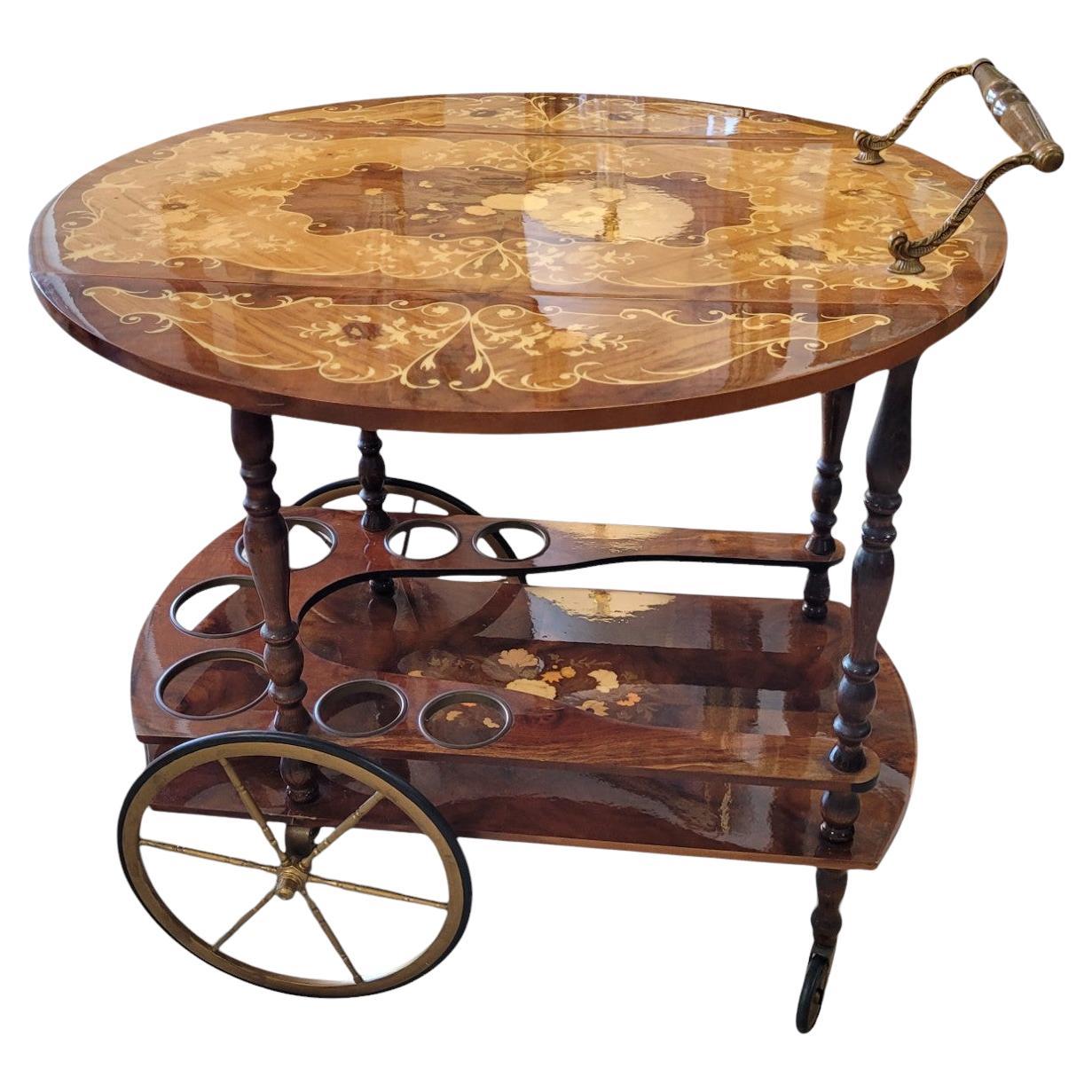 Carrello da bar intarsiato in stile Rococò Revival in vendita