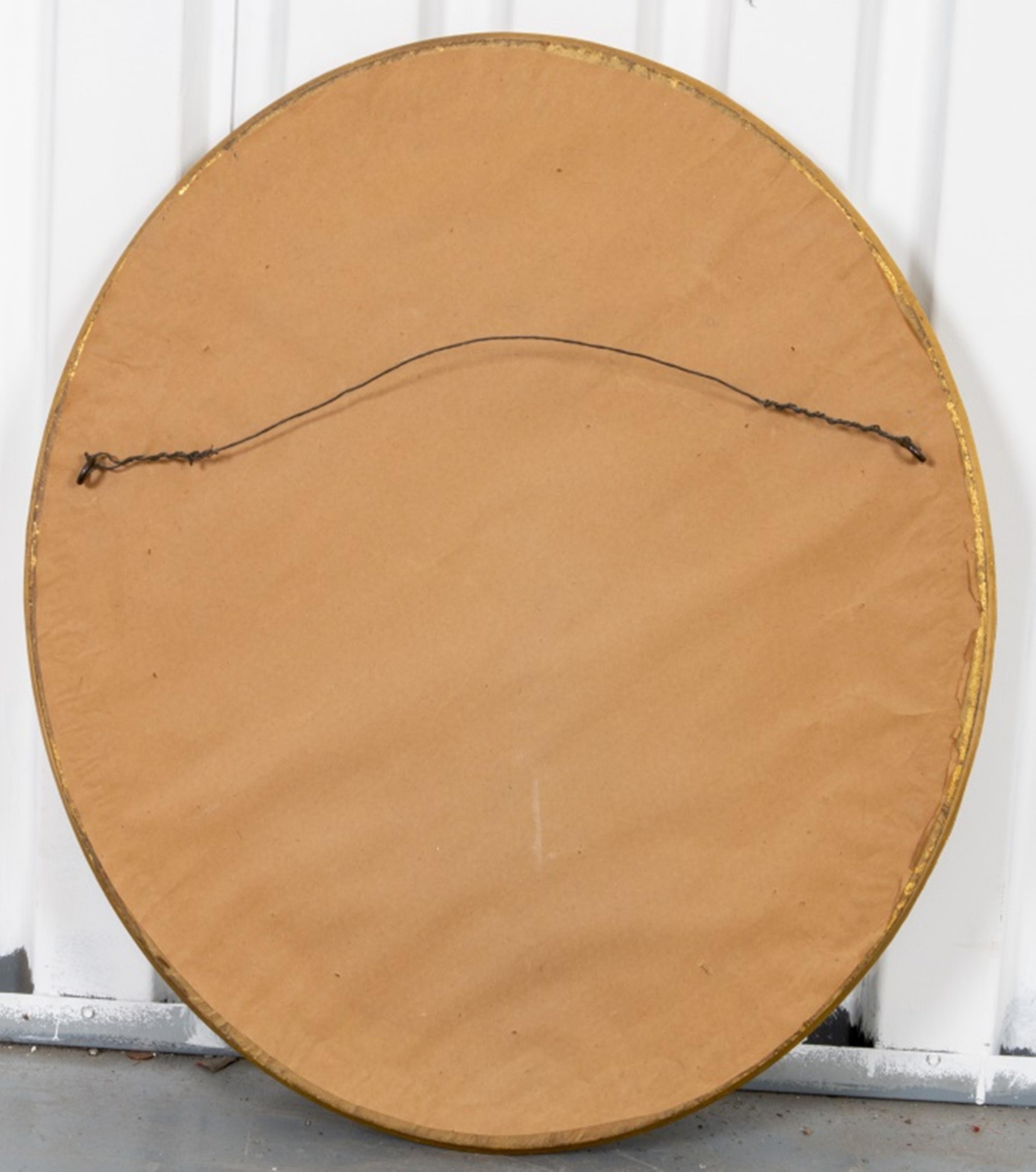 Ovaler Spiegel aus vergoldetem Holz im Rokoko-Stil (Unbekannt) im Angebot
