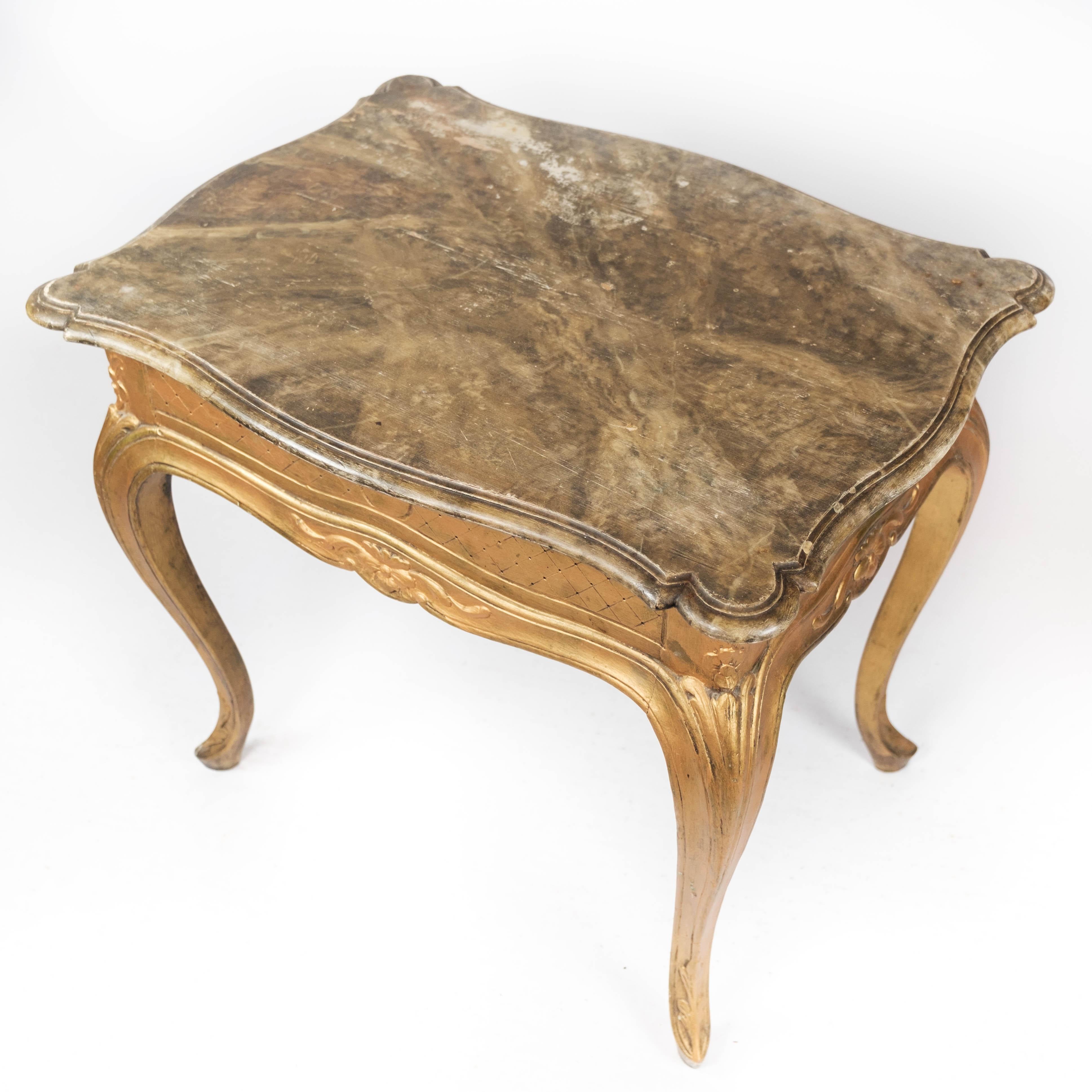 Rococo Revival Side Table with Marbled Tabletop and Frame of Gilded Wood, 1860s For Sale 1