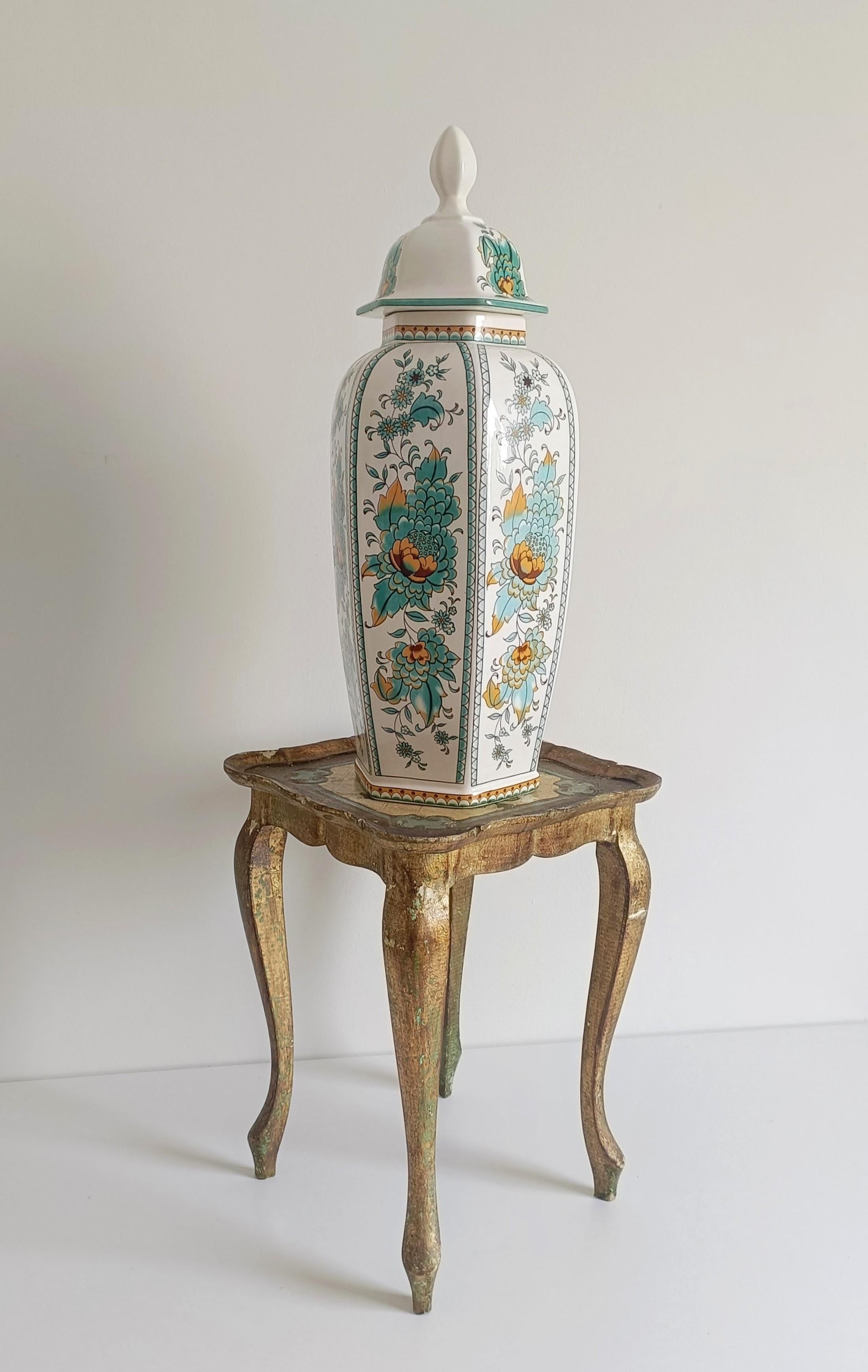Rococo Revival Spanish Manises Porcelain Lidded Urn by Hispania/Lladró, Signed For Sale 3