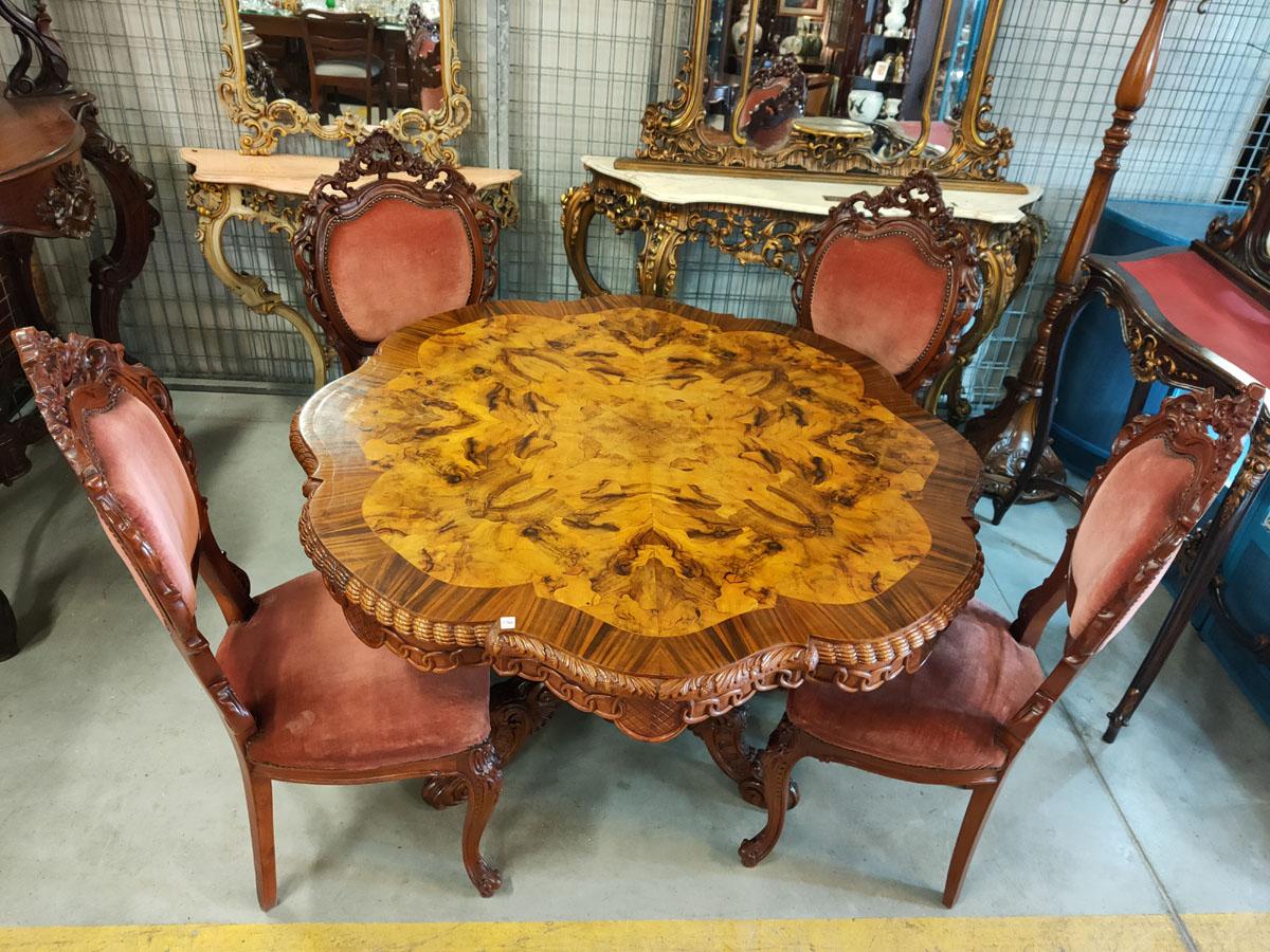 European Rococo Revival Table Set, Living or Dining Room, Table and 4 Chairs For Sale