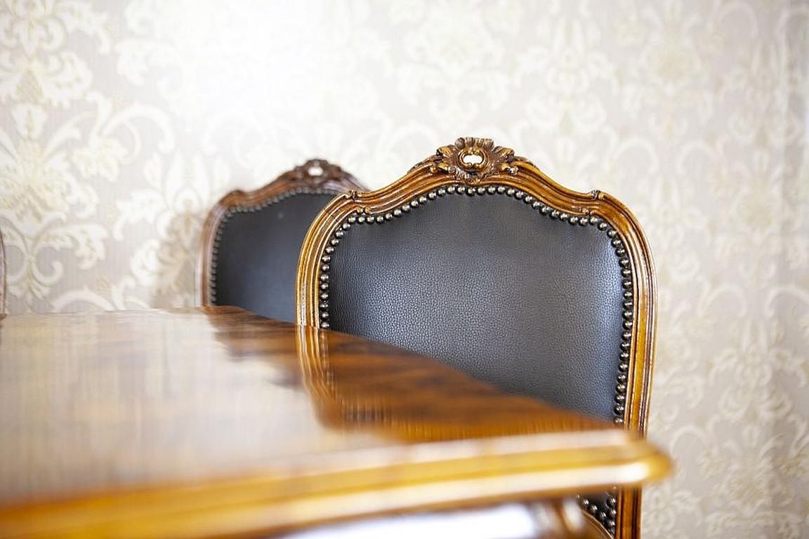 Rococo Revival Walnut Dining Set From the Early 20th Century 2