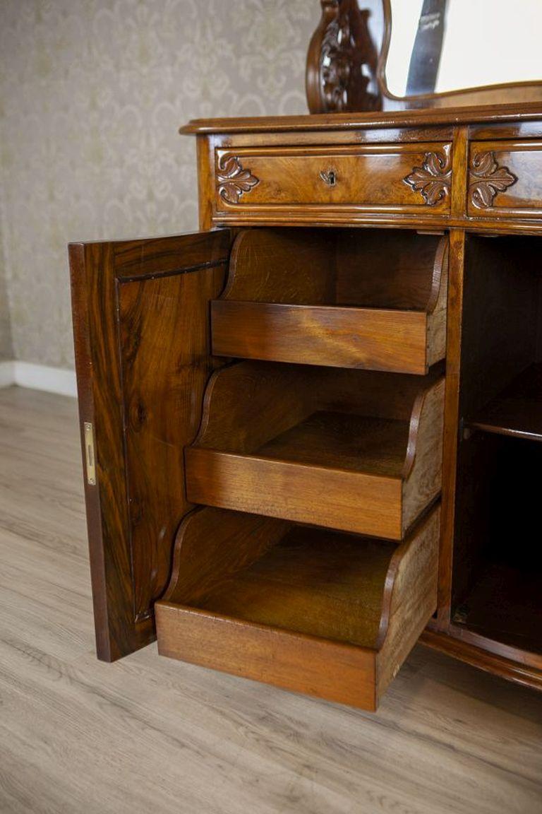 Buffet/banc Rococo Revive en Wood Wood et placage de noyer De 1850 en vente 4