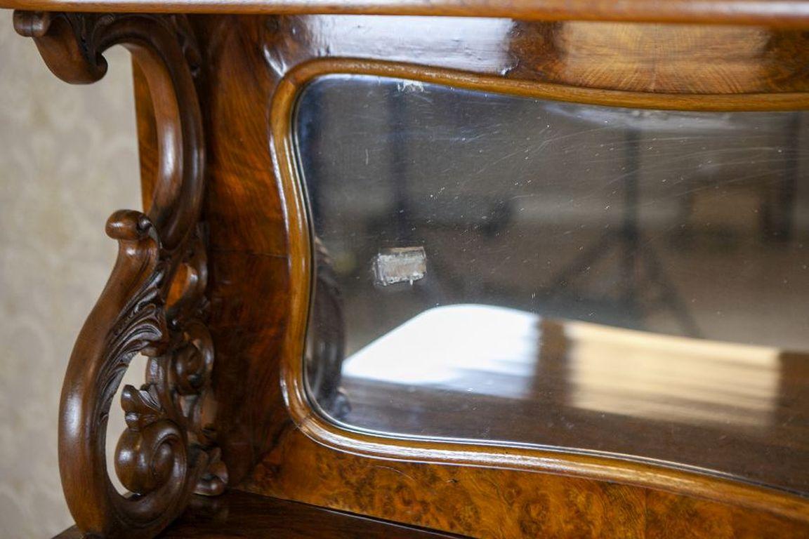 Buffet/banc Rococo Revive en Wood Wood et placage de noyer De 1850 en vente 7