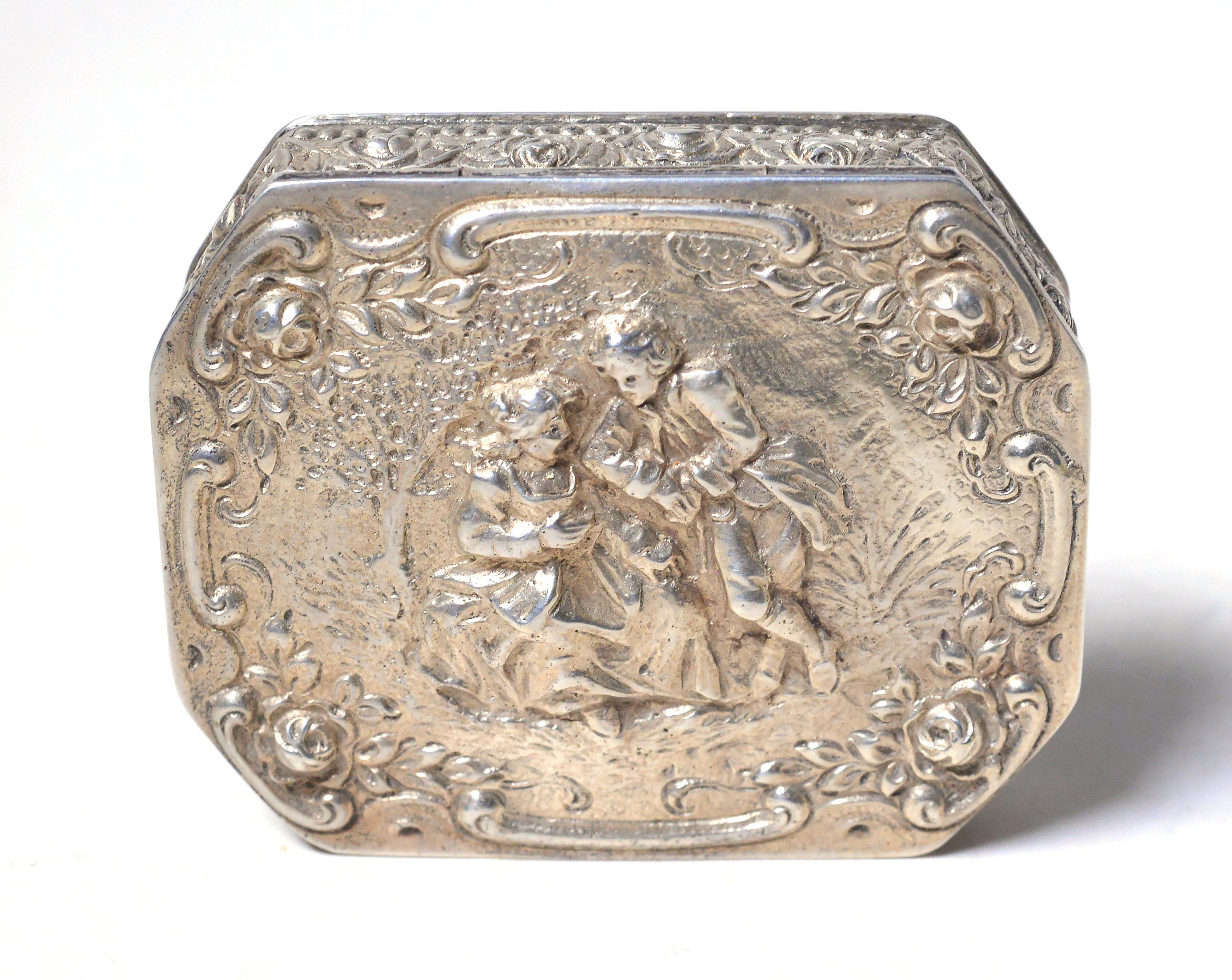 Embossed Rococo silver trinket box Lovers in park Late 18th century 800 Hallmark For Sale